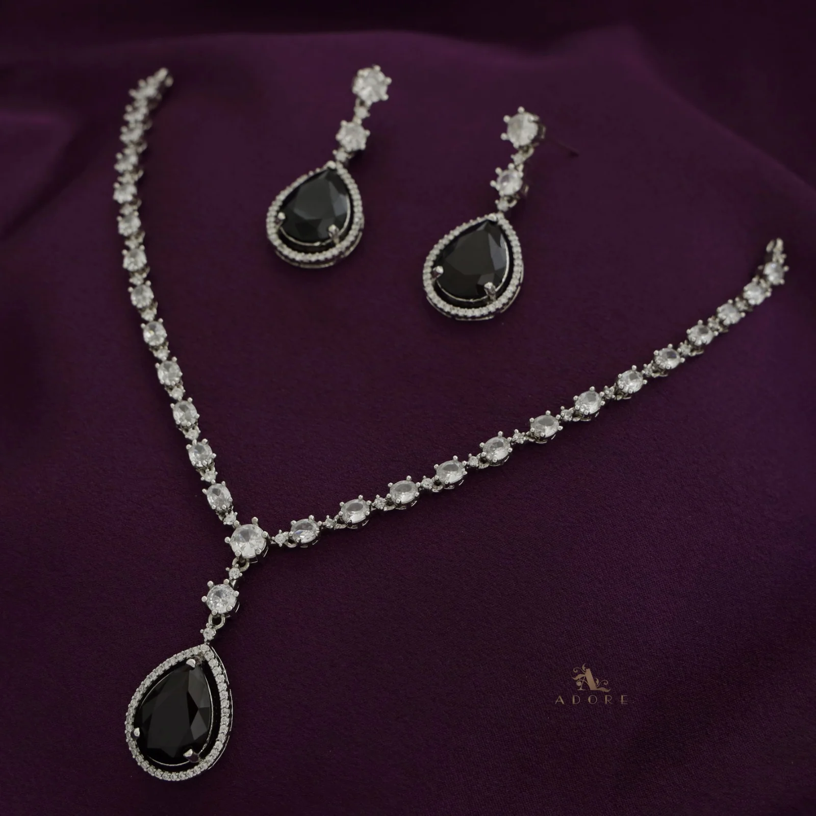 Silver Mirielle AD Glossy Drop Neckpiece With Earring - Image 5