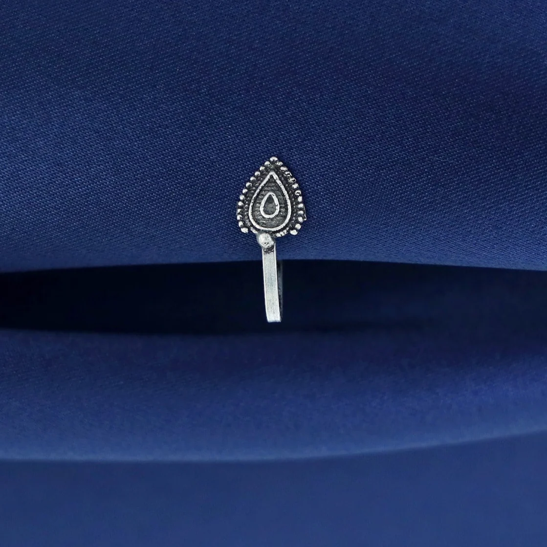 Tanaira Silver Nose Pin - Image 15