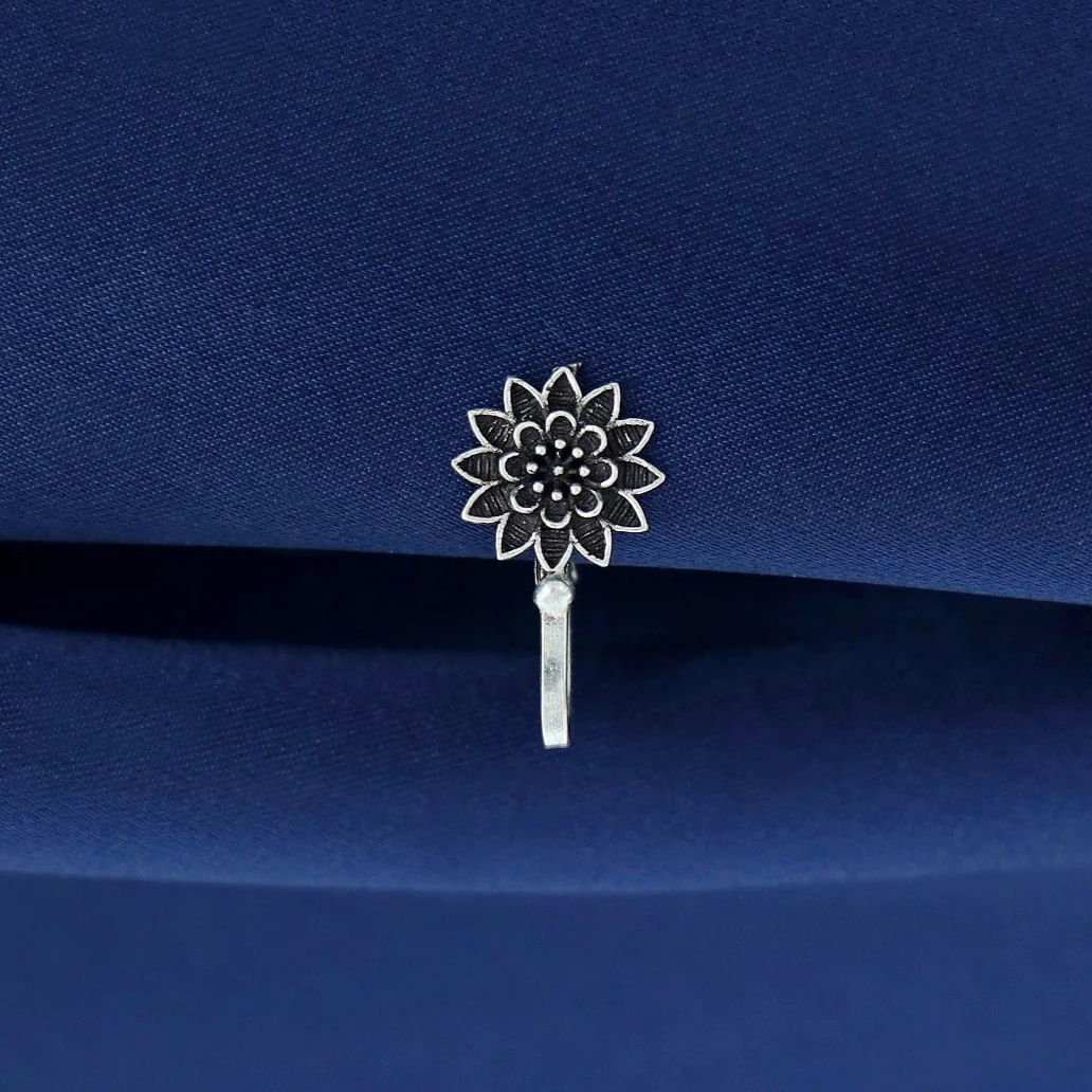 Tanaira Silver Nose Pin - Image 21