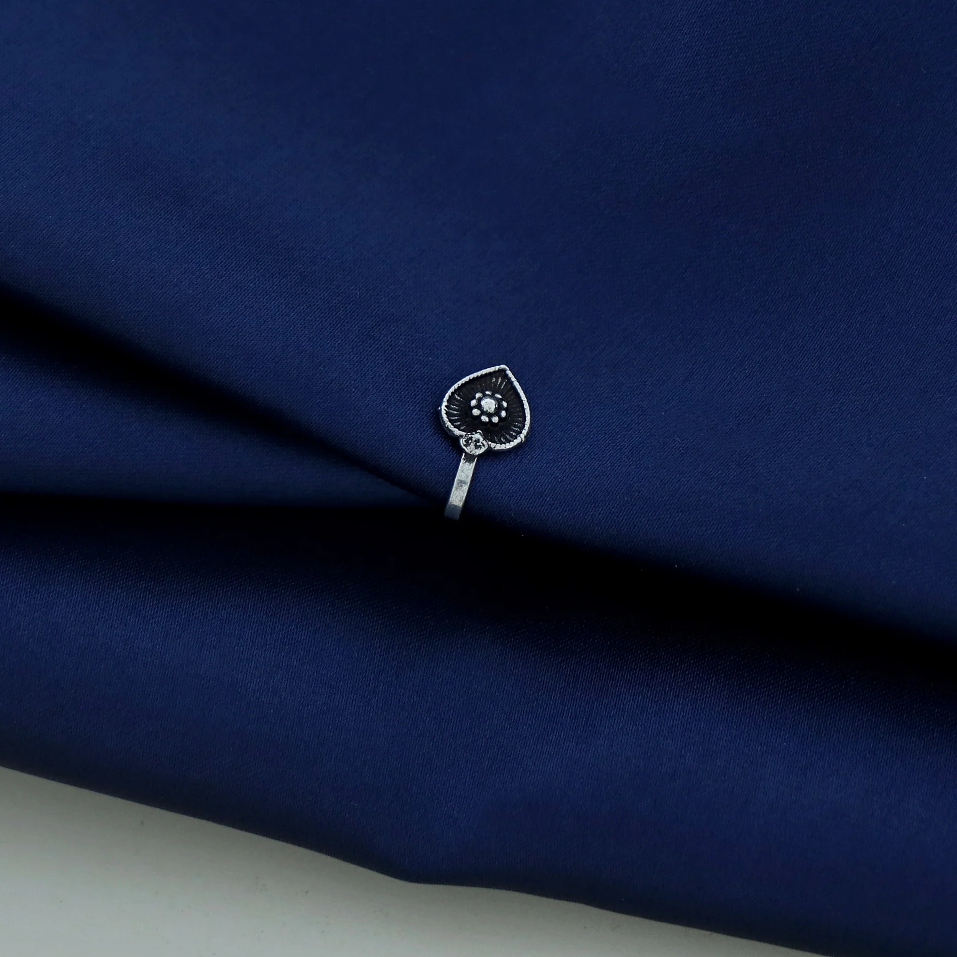 Tanaira Silver Nose Pin - Image 33