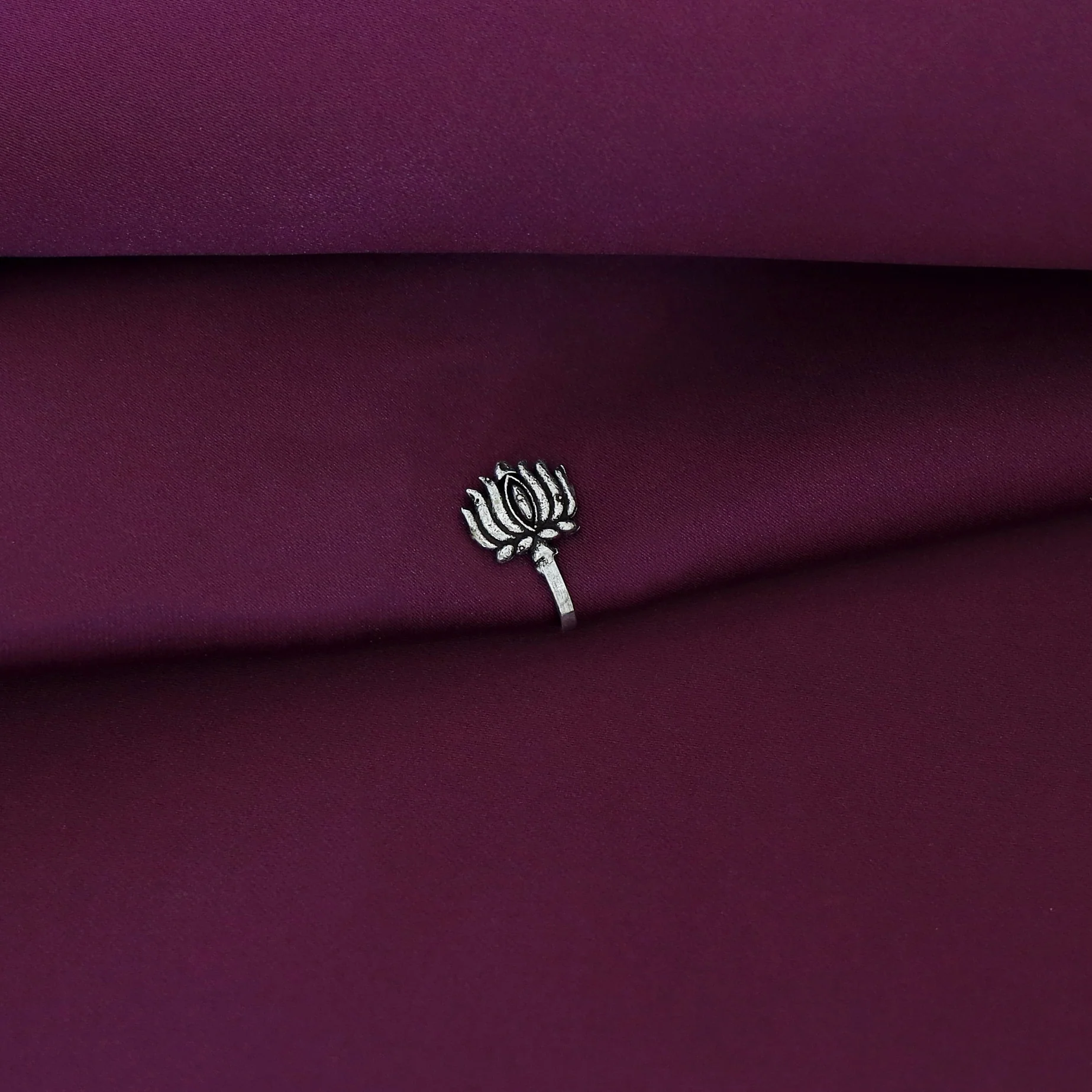 Tanaira Silver Nose Pin - Image 42