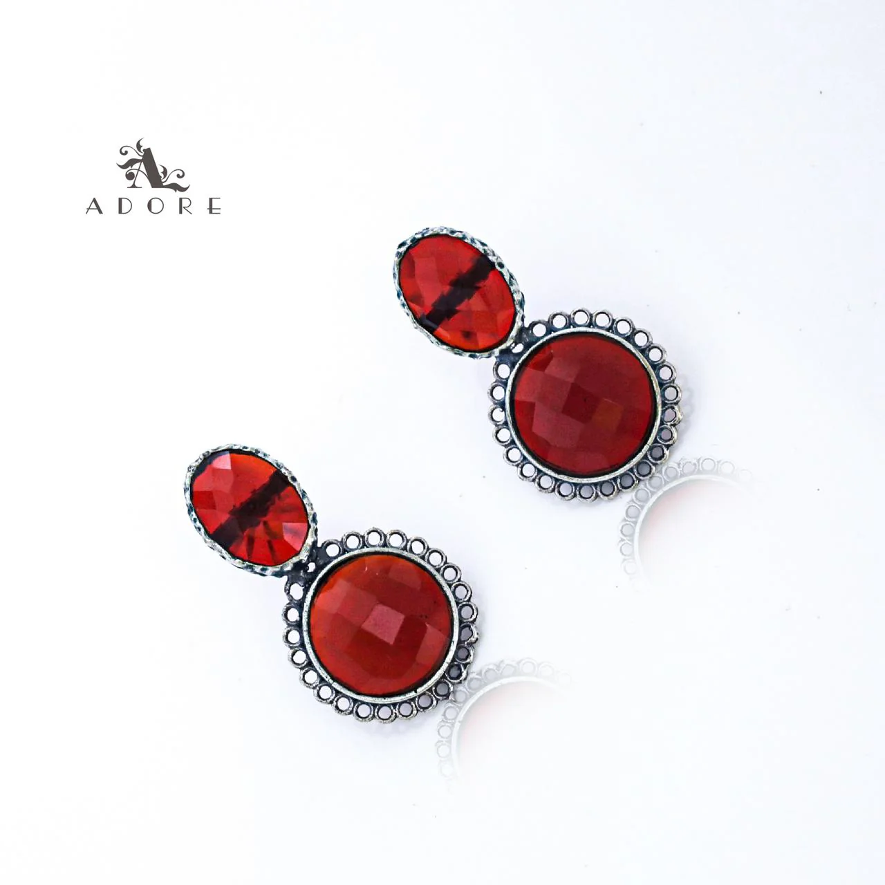 Silver Oval And Round Glossy Earring - Image 17