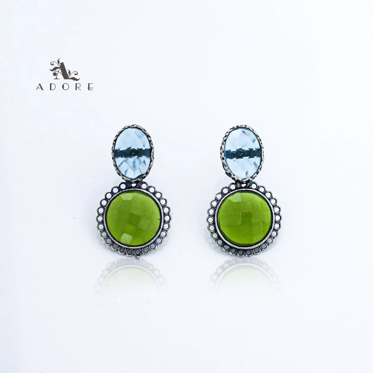 Silver Oval And Round Glossy Earring - Image 3