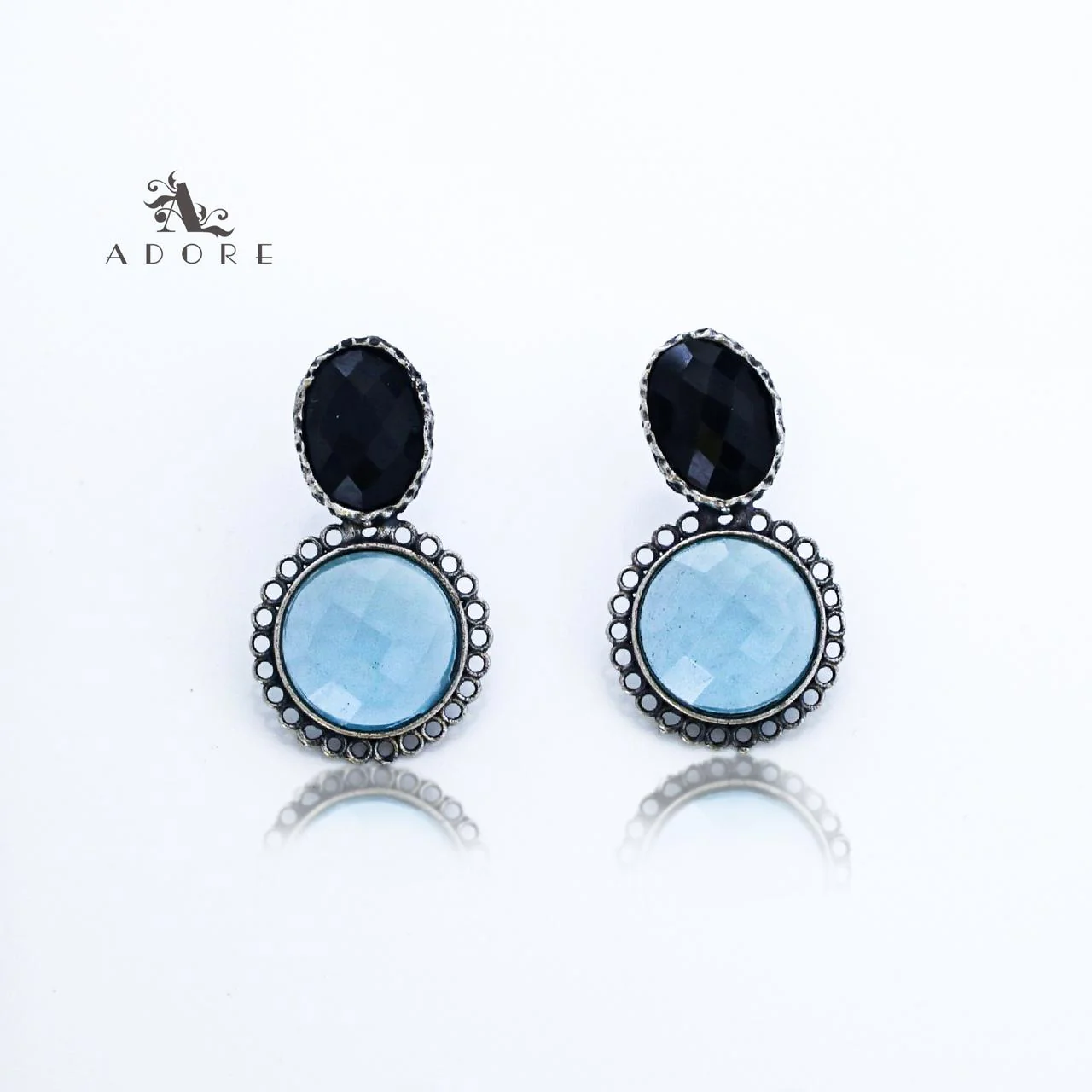 Silver Oval And Round Glossy Earring - Image 5