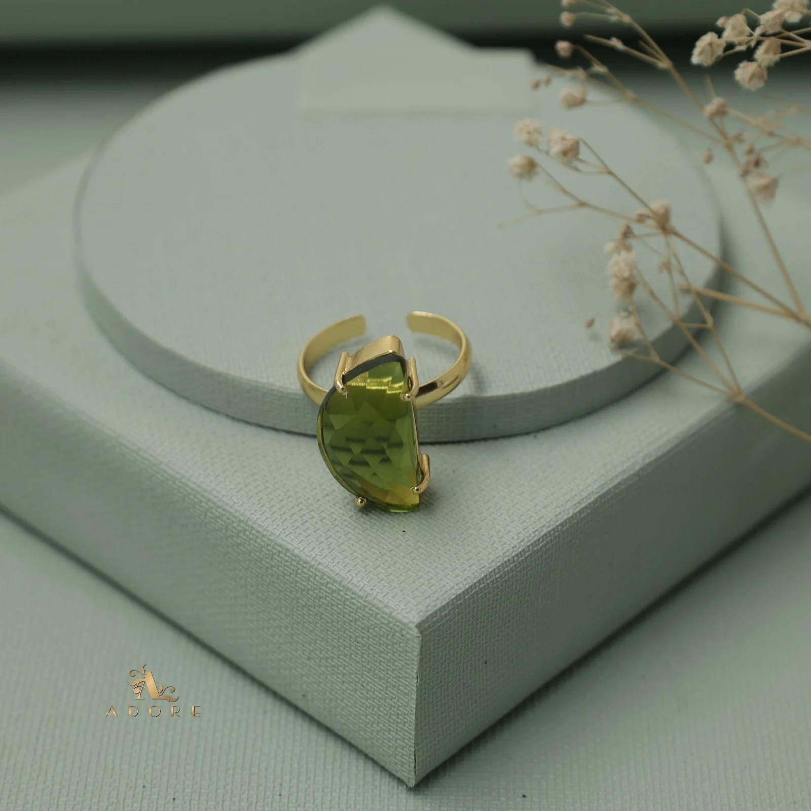 Single Stone Semi Circle Glossy Ring - Image 4