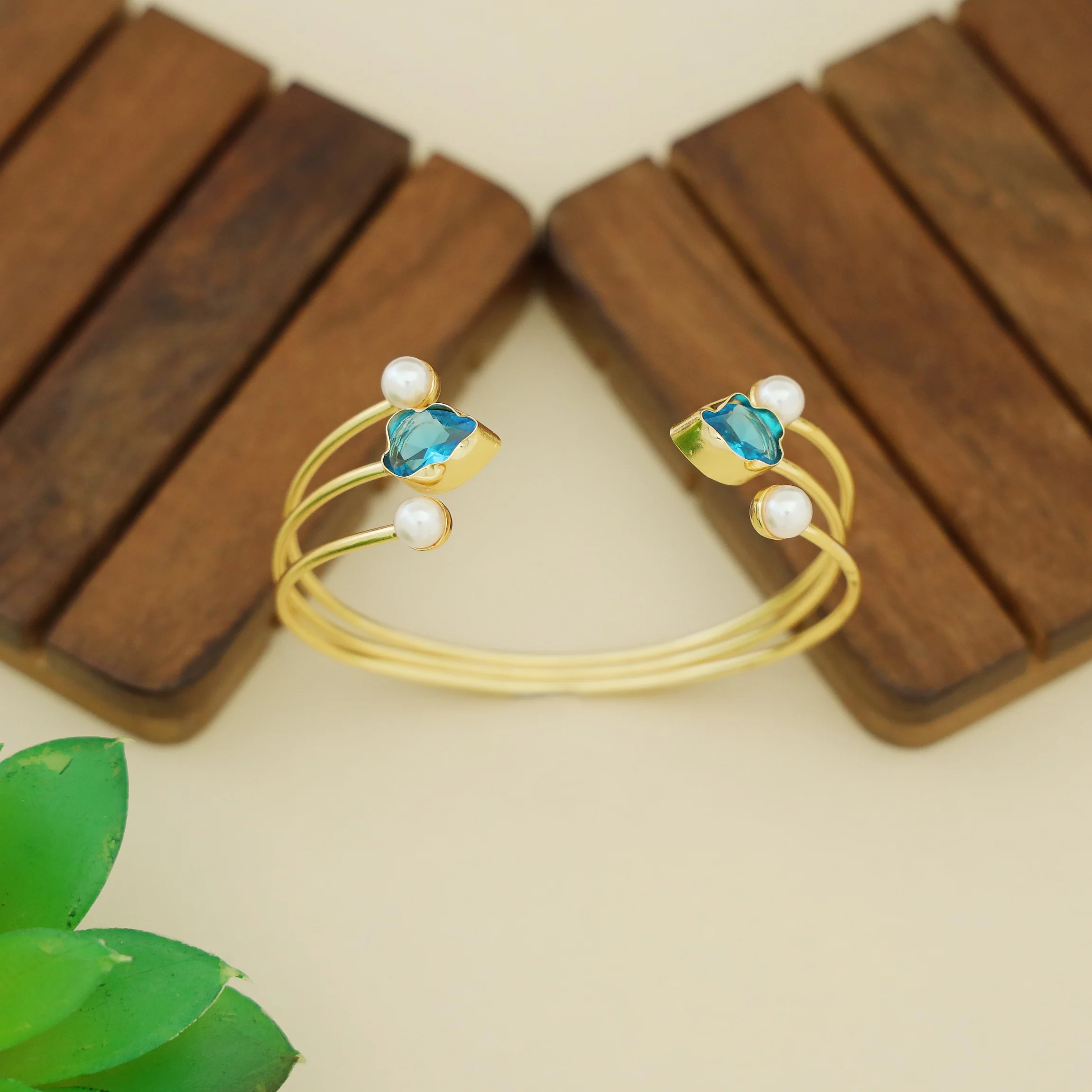 Sivet 3 Layer Dual Pearl Glossy Stone Bangle - Image 8