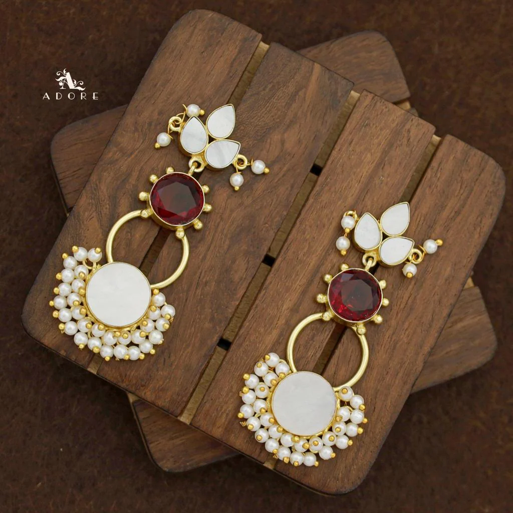 Siya Dotted MOP Cluster Pearl Earring - Image 14