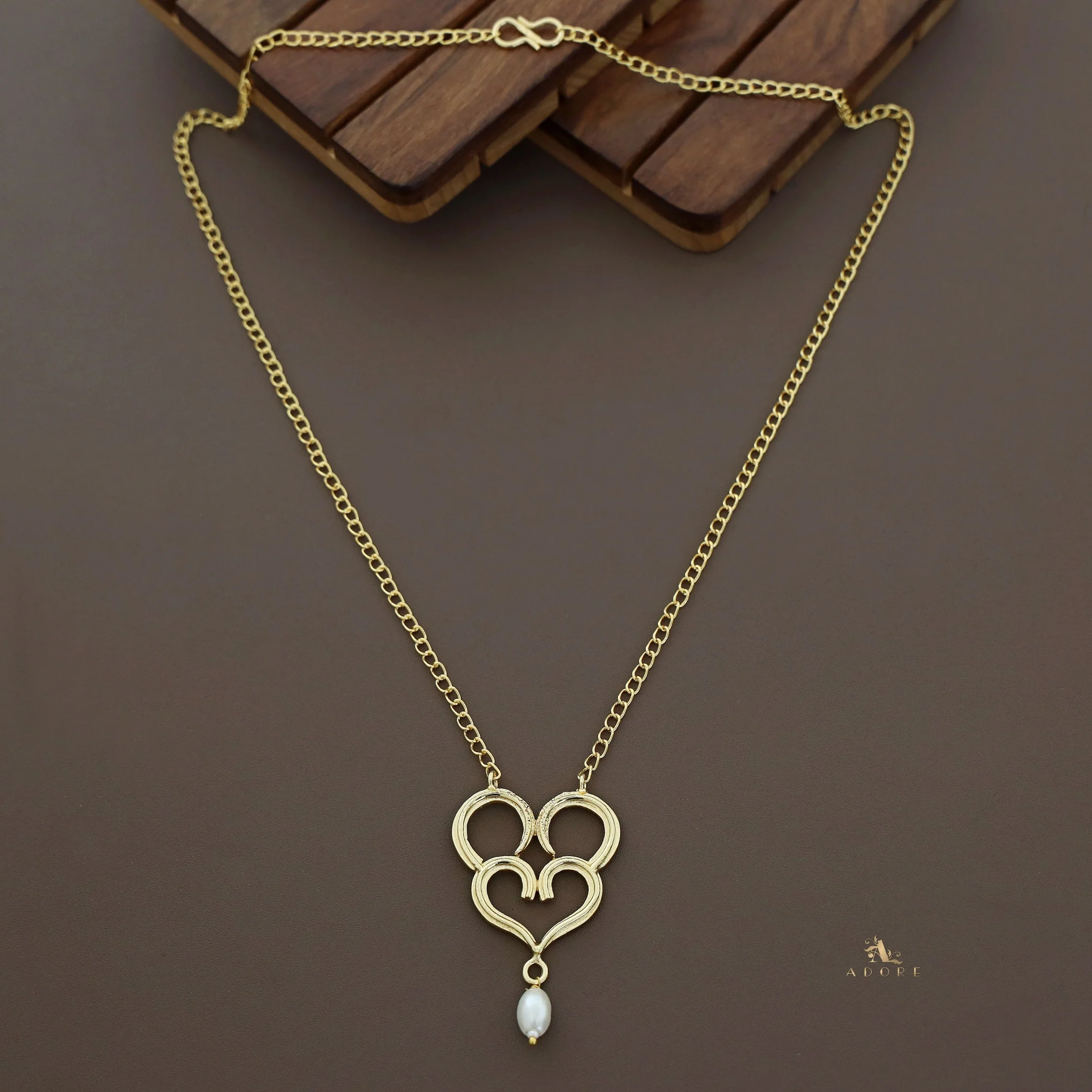 Skyla Double Heart Pearl Neckpiece - Image 2