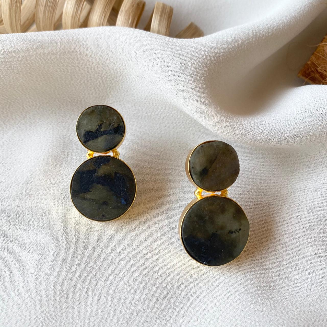 Snowman Raw Stone Earring - Image 19