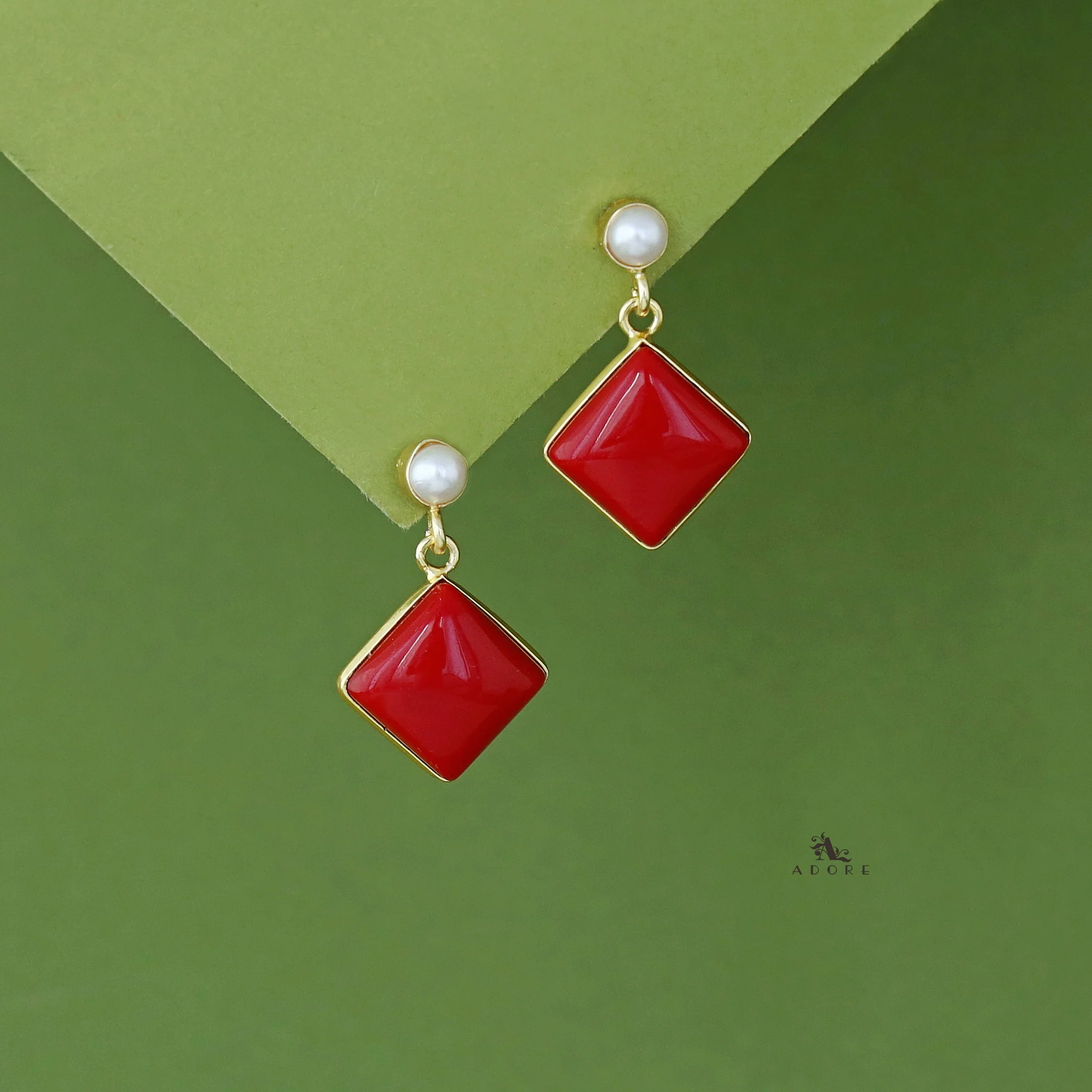 Sonia Golden Pearl Earring - Image 10