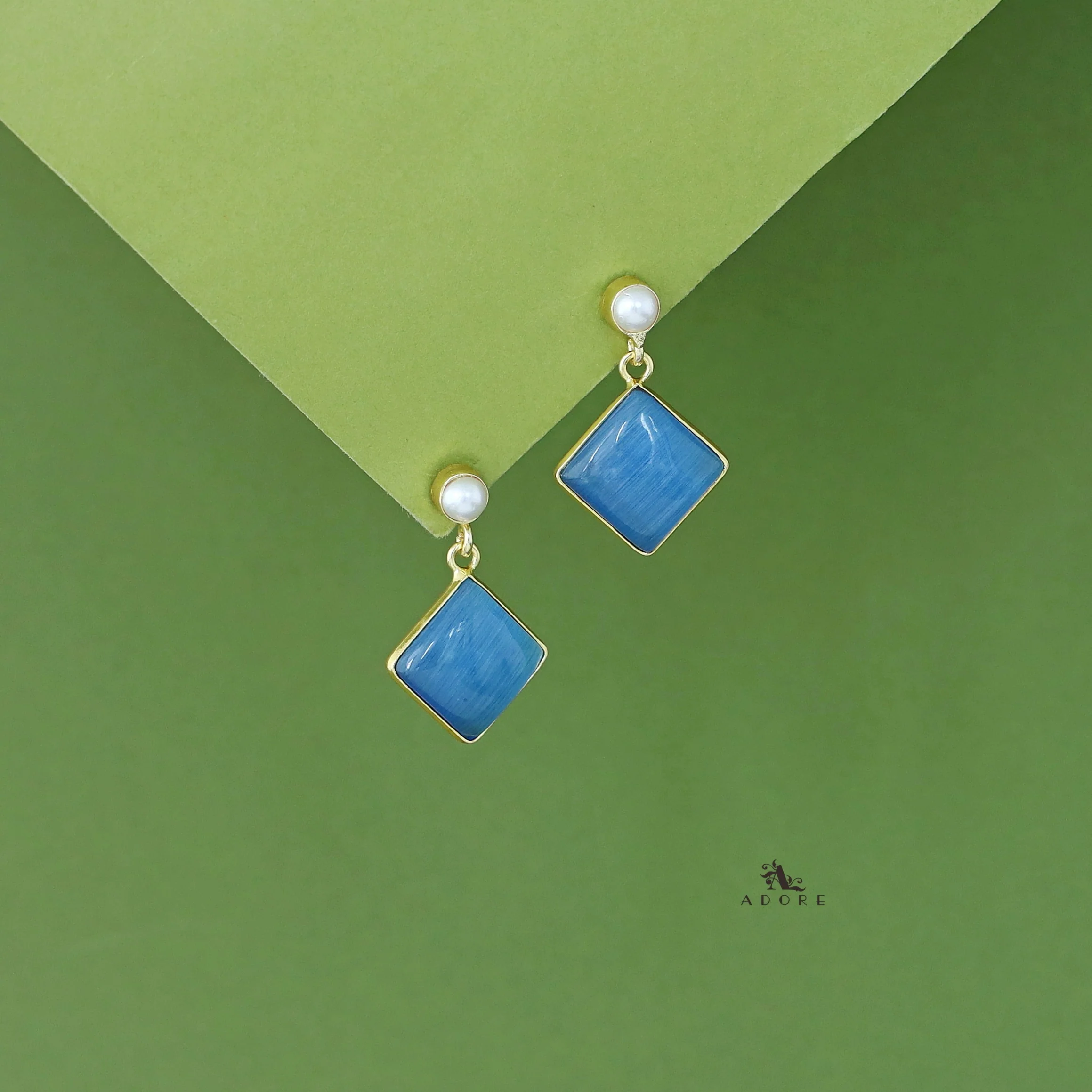 Sonia Golden Pearl Earring - Image 17