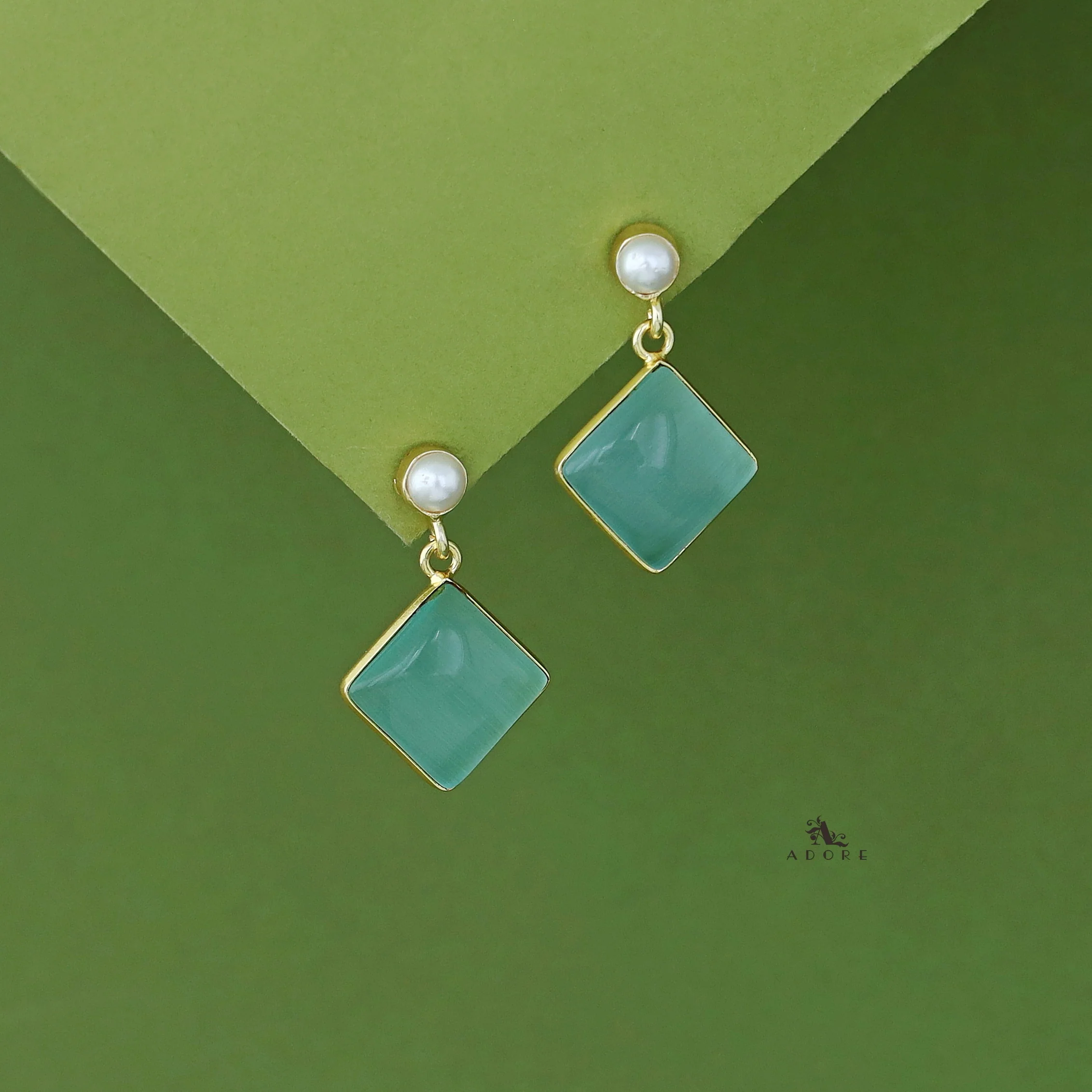 Sonia Golden Pearl Earring - Image 19