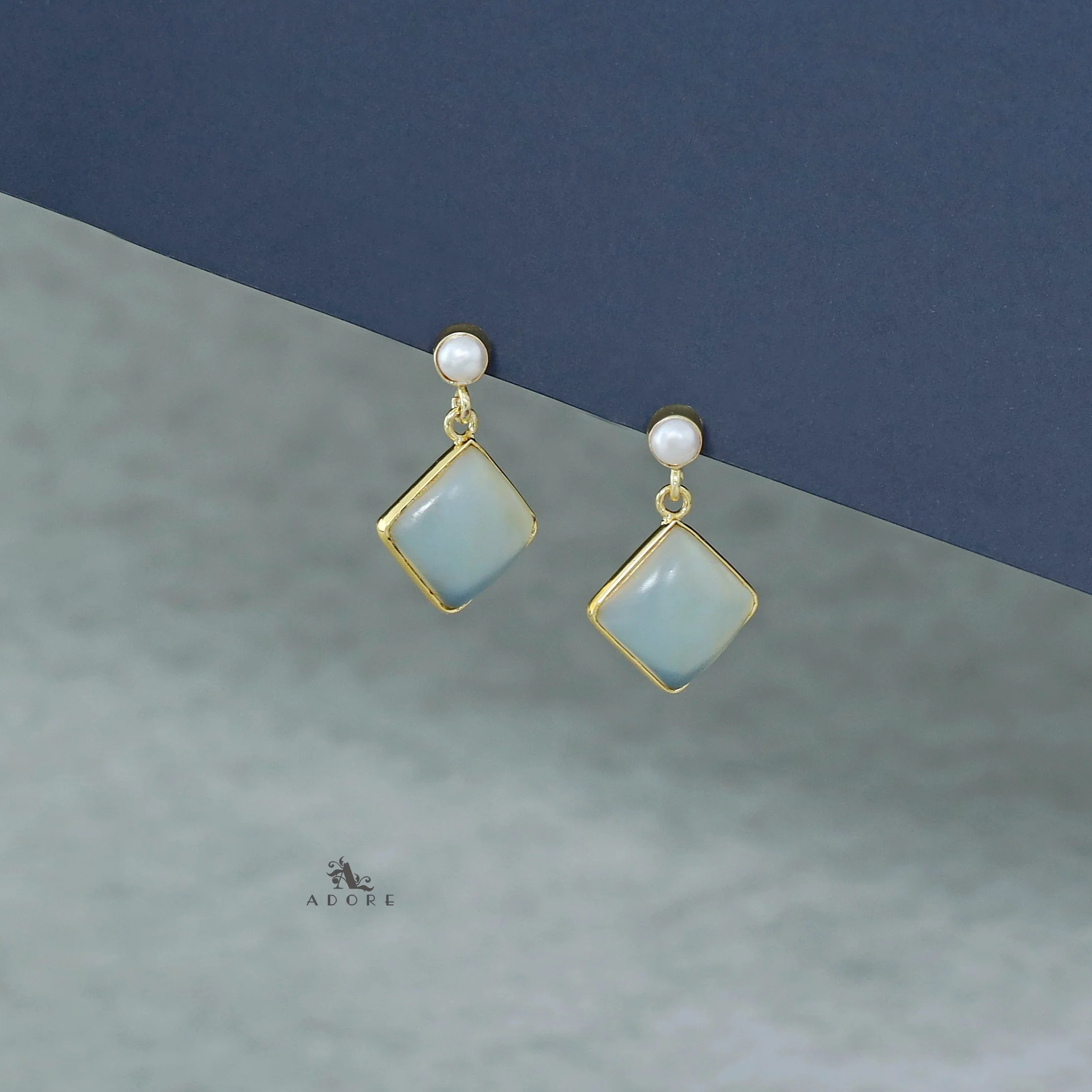 Sonia Golden Pearl Earring - Image 27