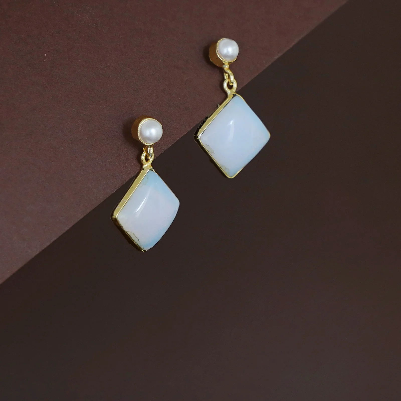 Sonia Golden Pearl Earring - Image 29