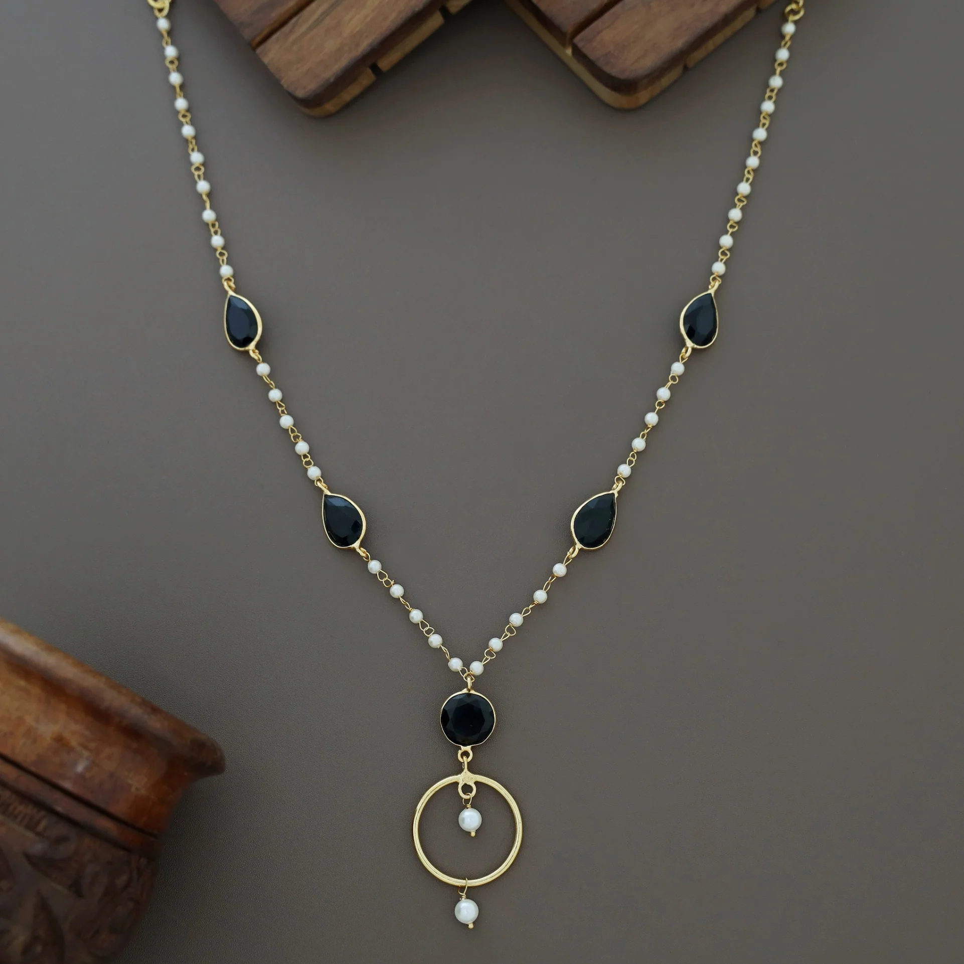 Sonora Pearl Glossy Drop Neckpiece - Image 6