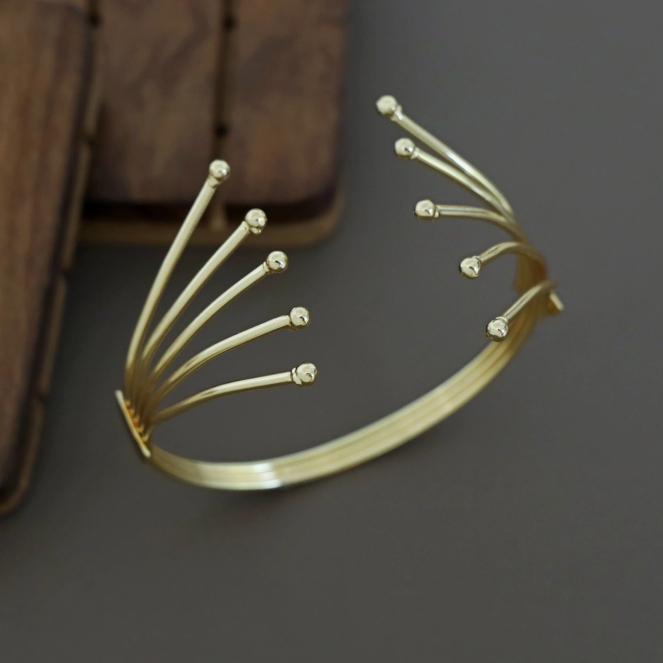 Soshaa Golden Wings Bangle - Image 3