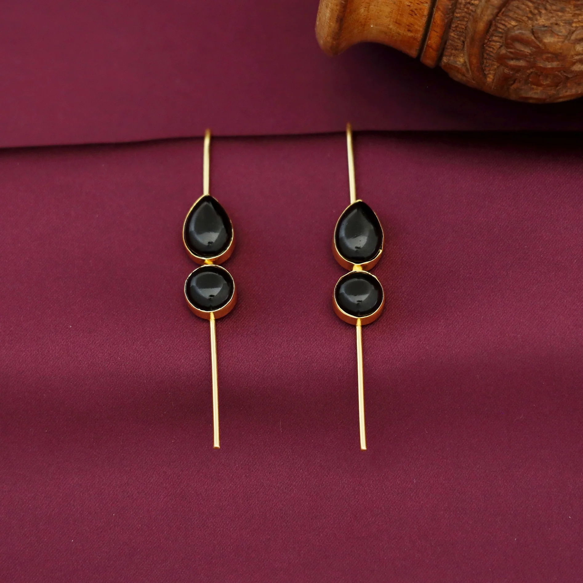 Sravya Golden Drop Circle Natural Stone Ear-Cuff - Image 7
