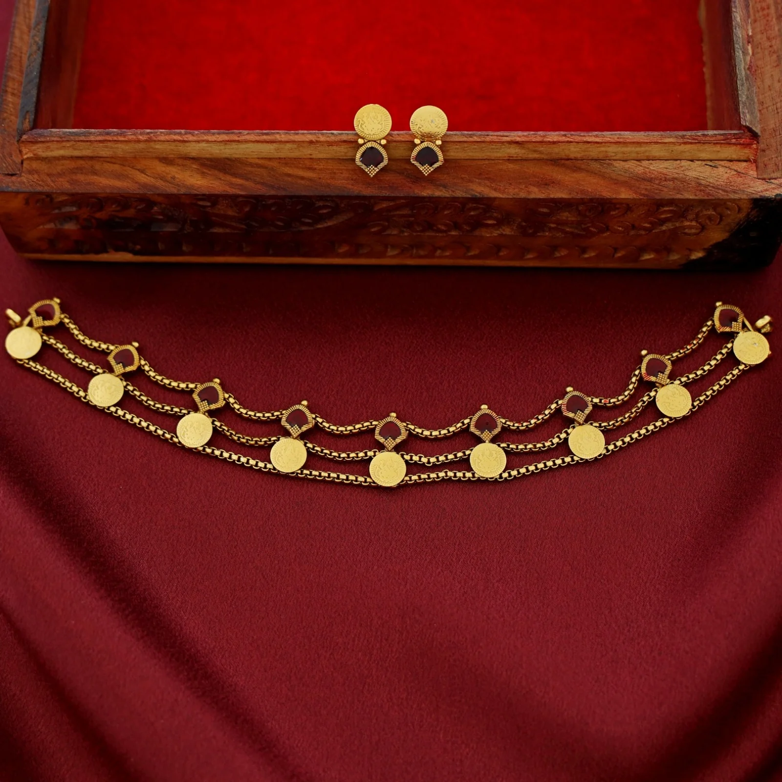 Sree Devi 3 Layer Kashi Palakka Choker With Stud - Image 4