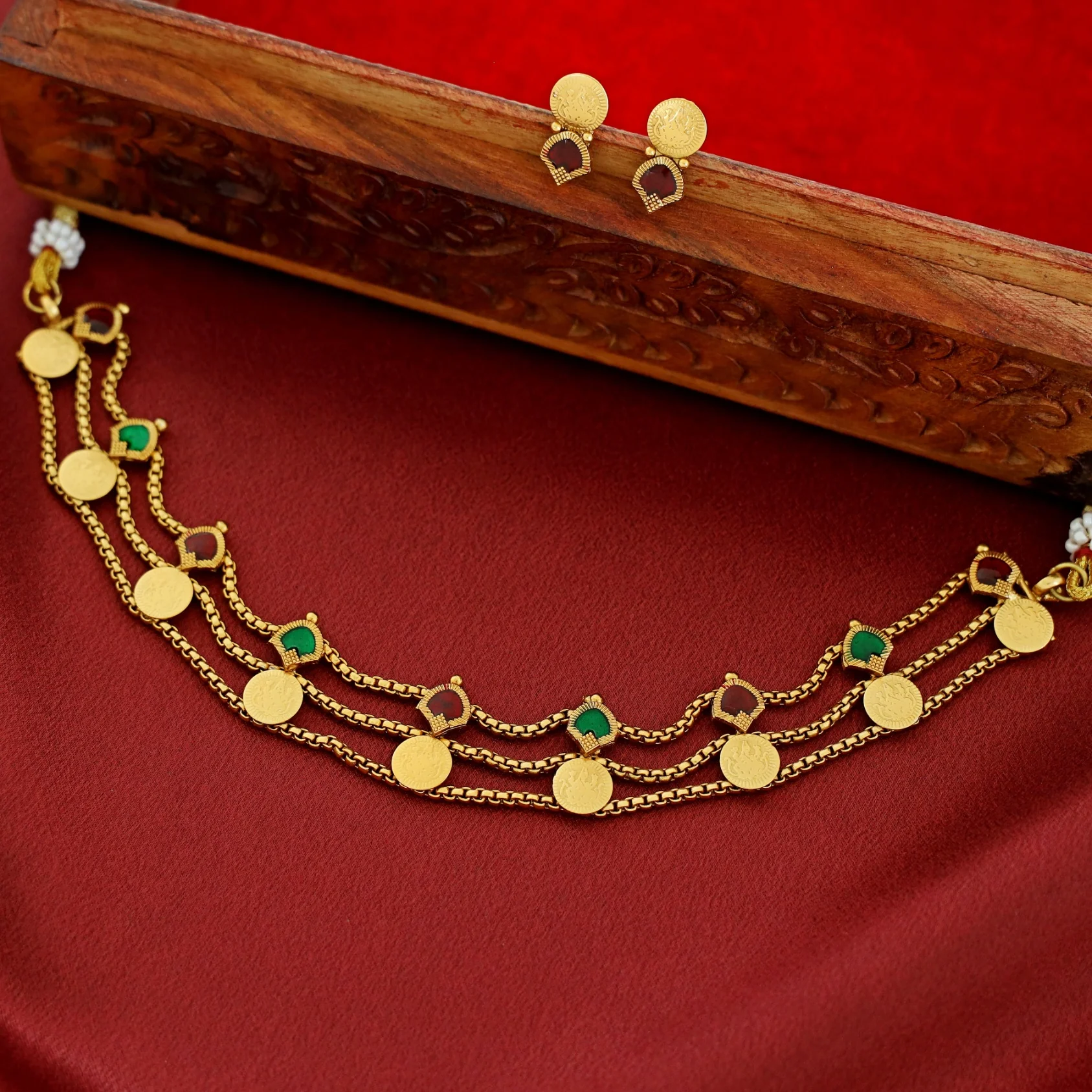 Sree Devi 3 Layer Kashi Palakka Choker With Stud - Image 5