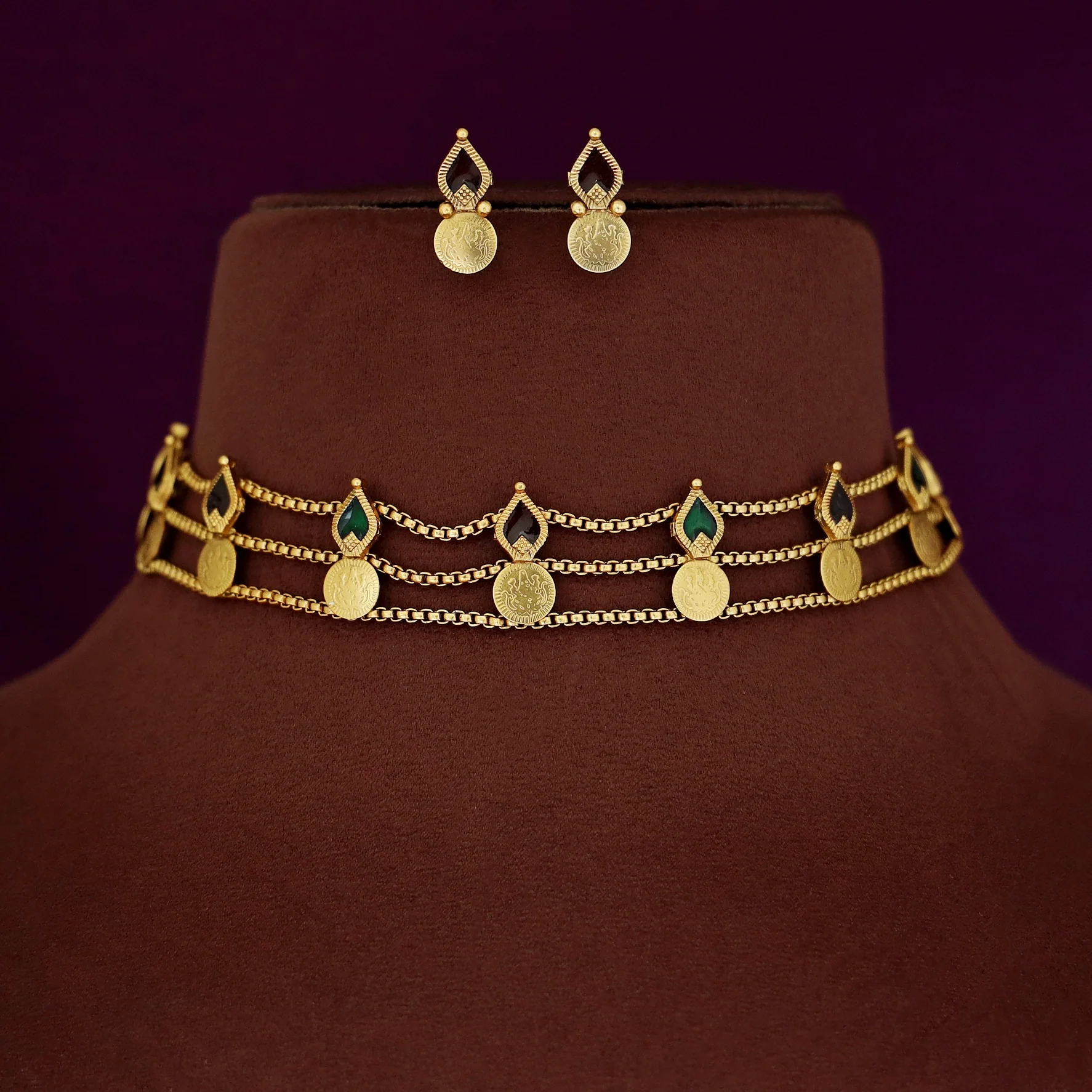 Sree Lakshmi 3 Layer Kashi Palakka Choker With Stud - Image 2
