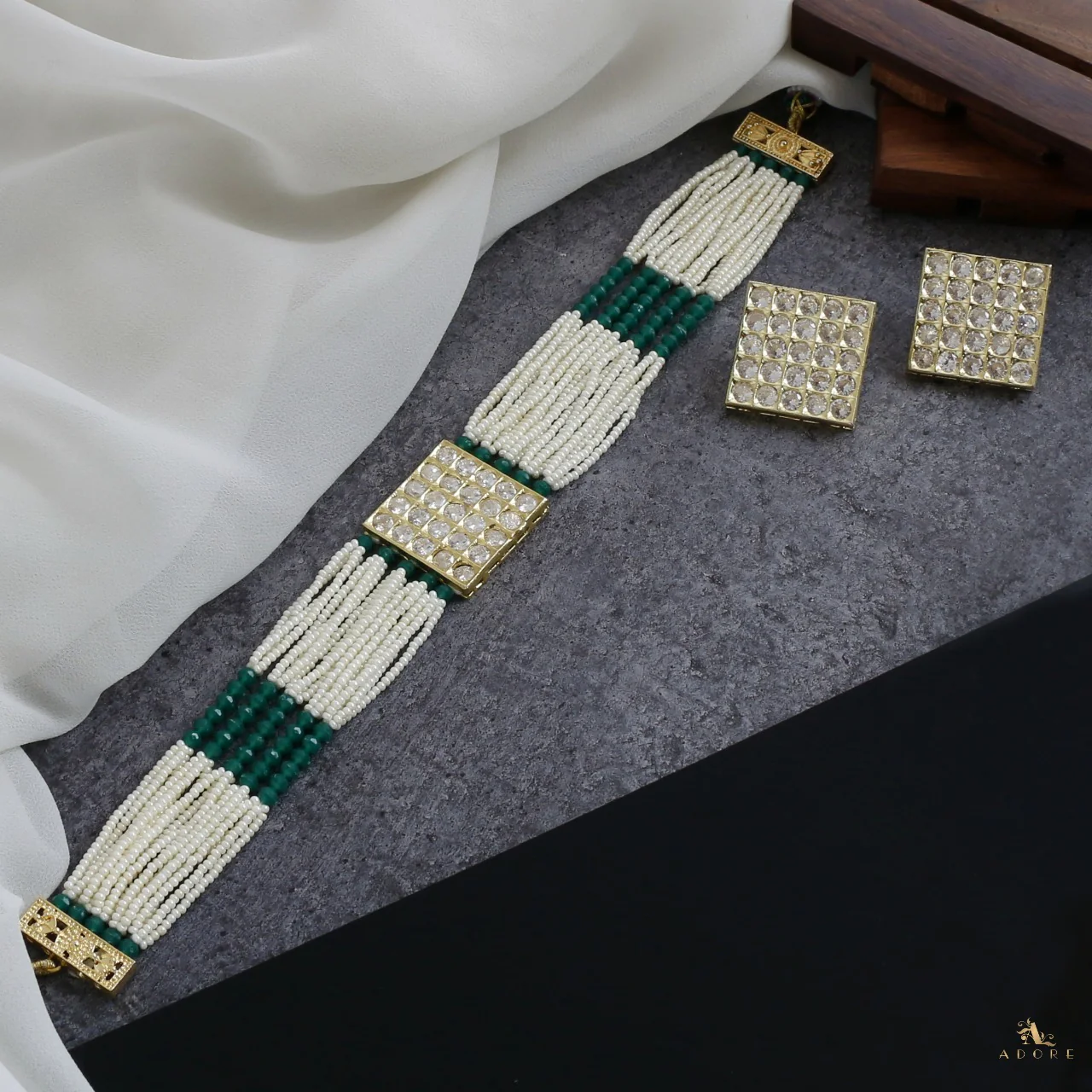 Sreebala Choker With Square Stud - Image 8