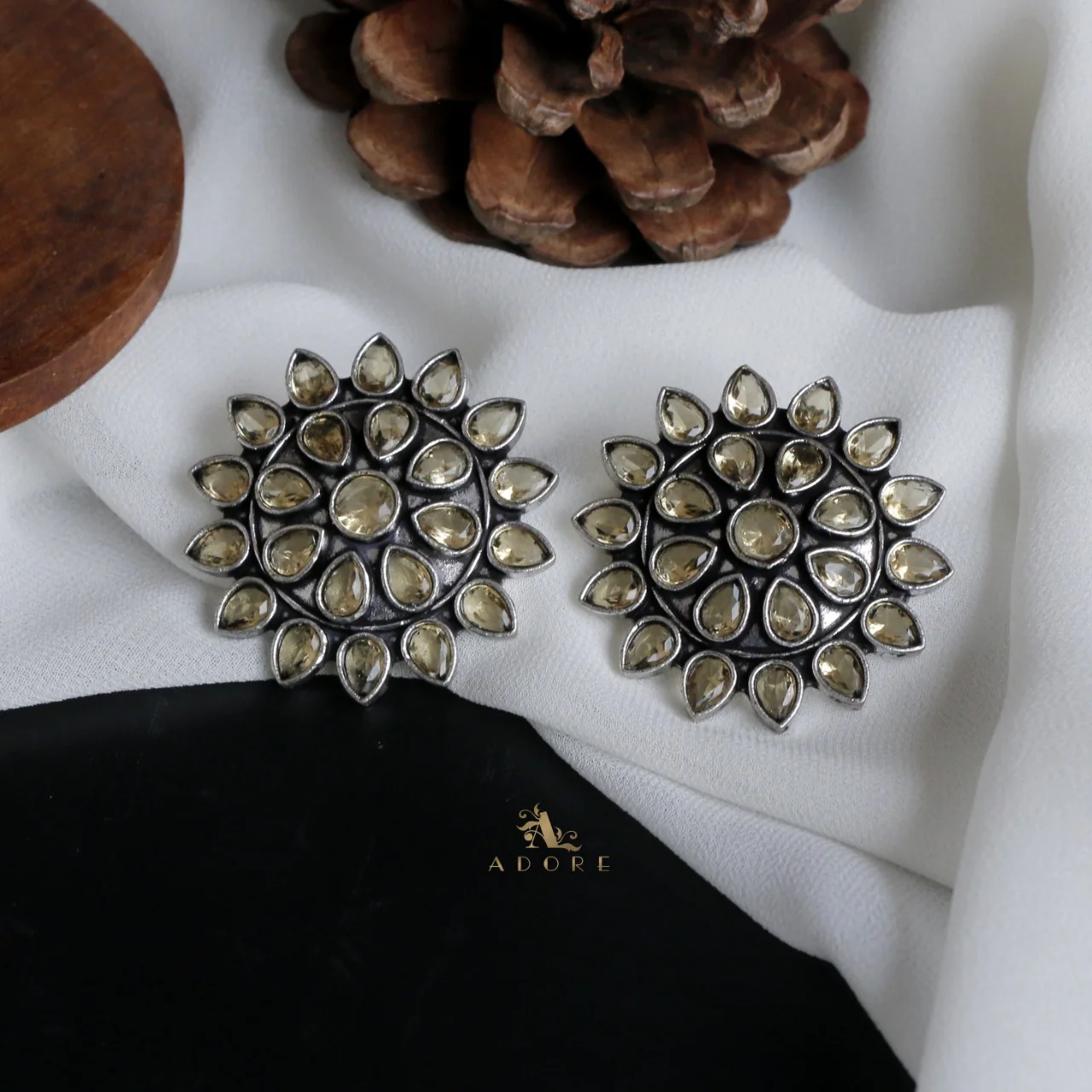 Sreema Earring - Image 18