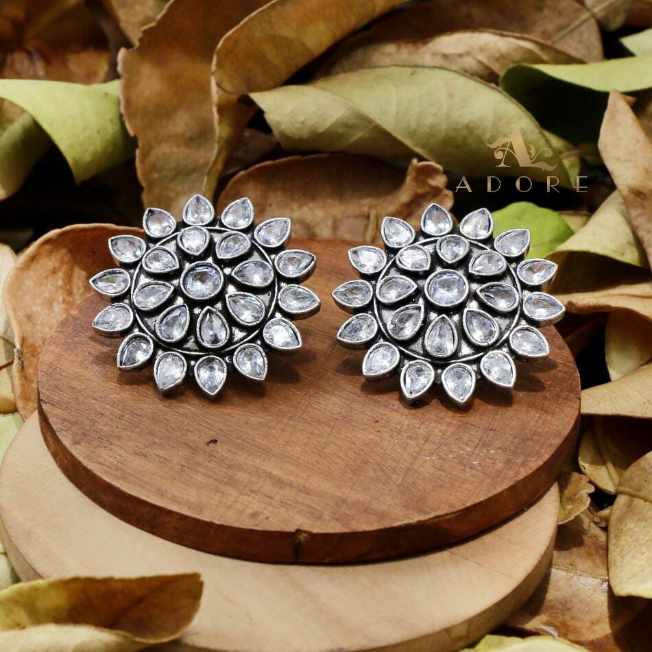 Sreema Earring - Image 9