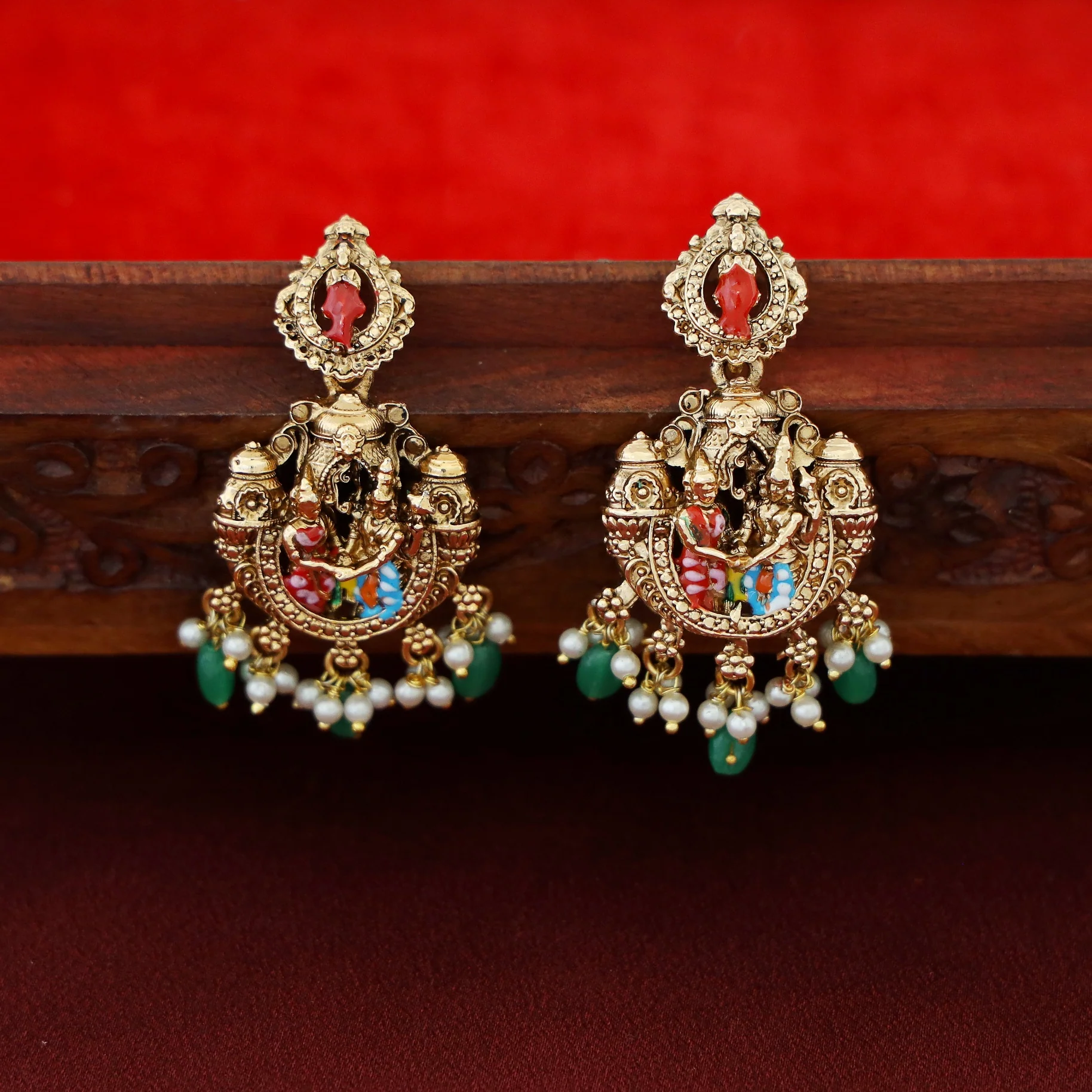 Srinivasa Kalyana Bridal Long Haram With Earring - Image 3