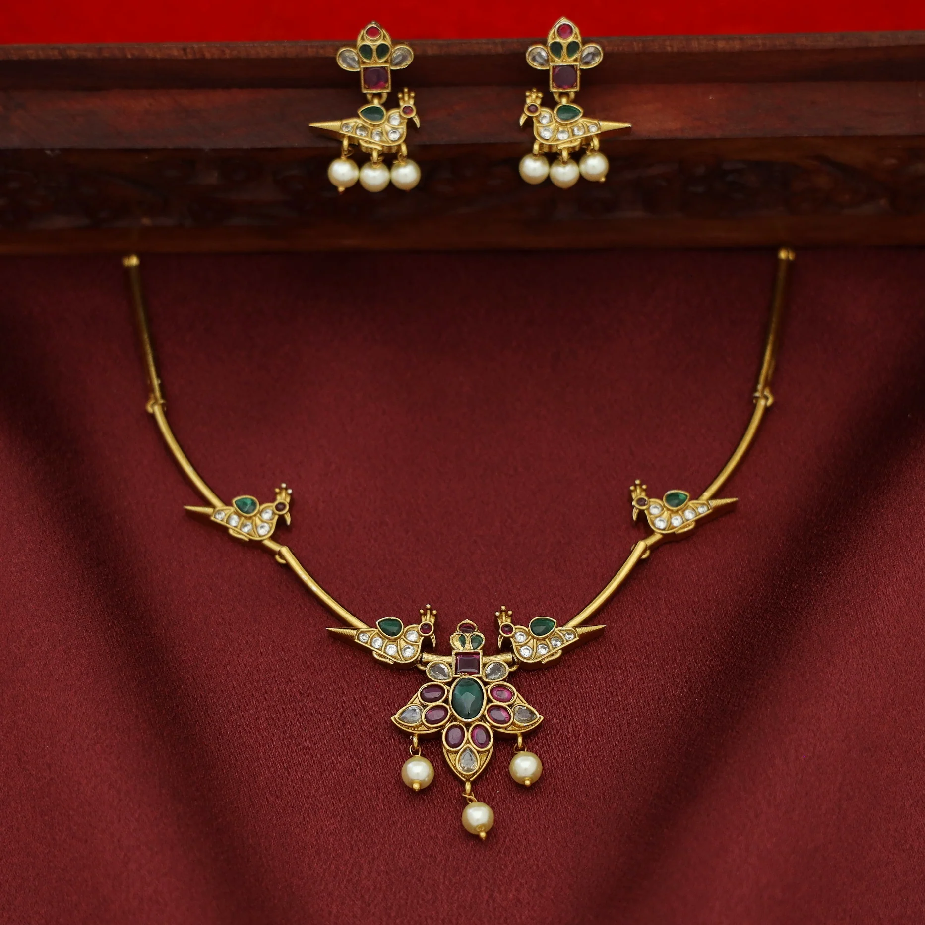 Sripadma Bird Pearl Stiff Neckpiece with Earring - Image 2