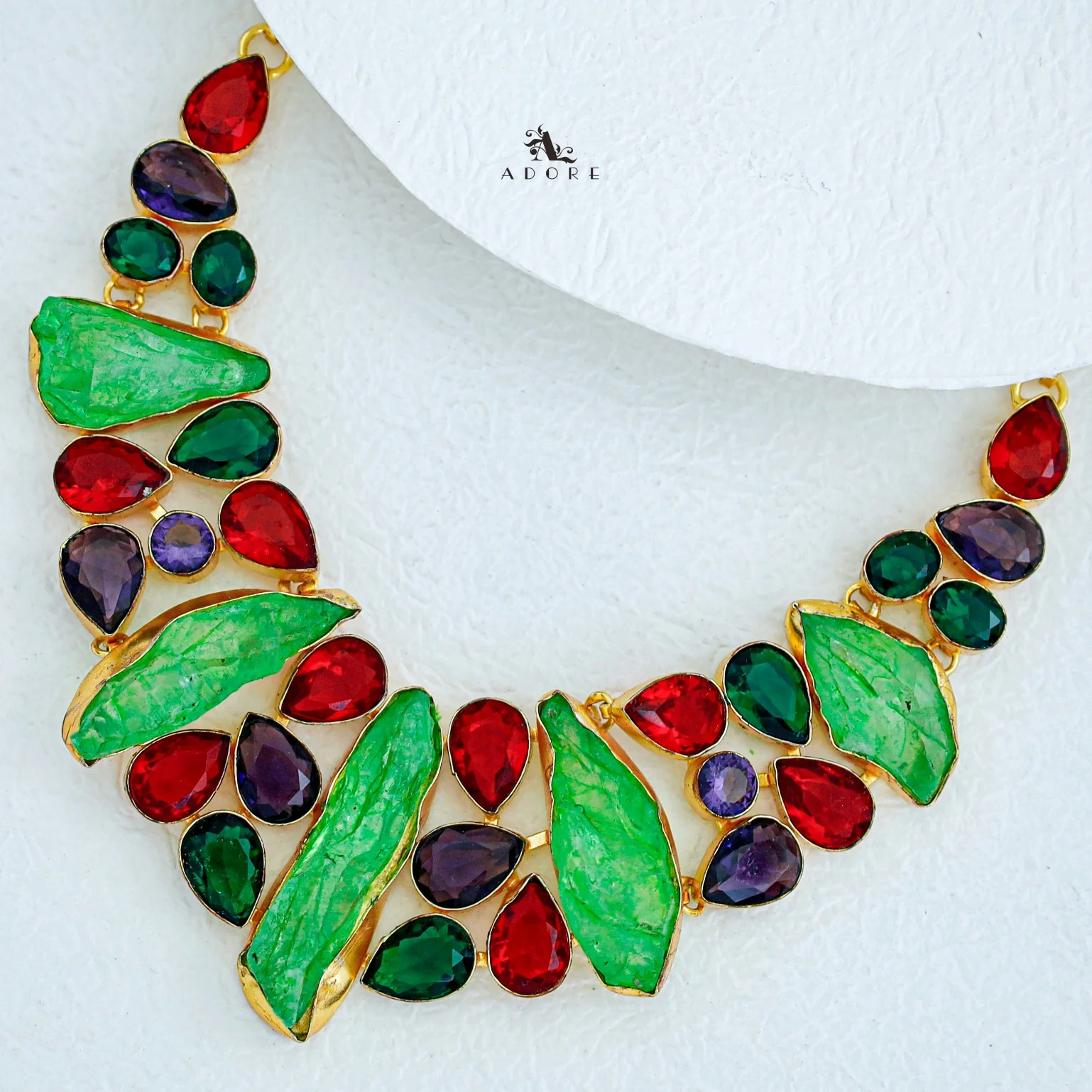 Stiana Eiza Neckpiece - Image 2