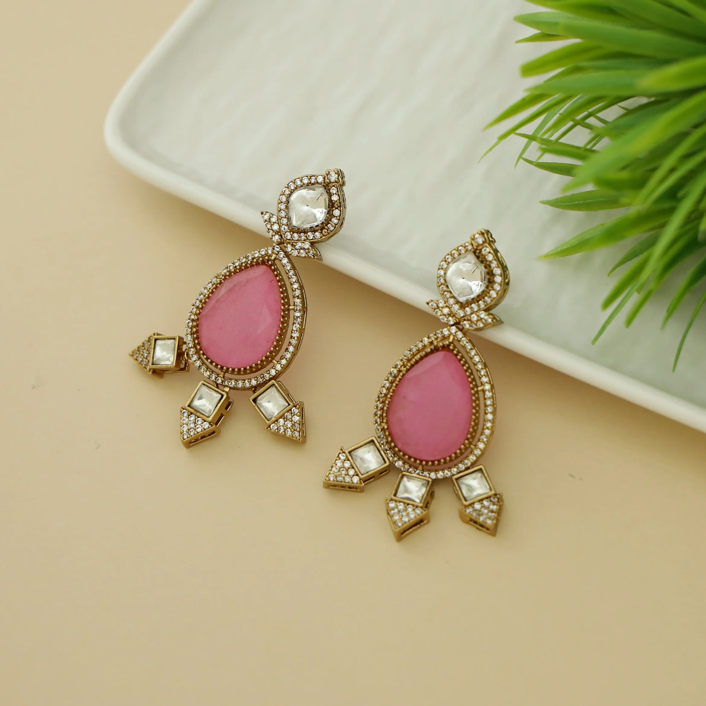 Sudha Drop Glossy Stone Kundan Earring - Image 8