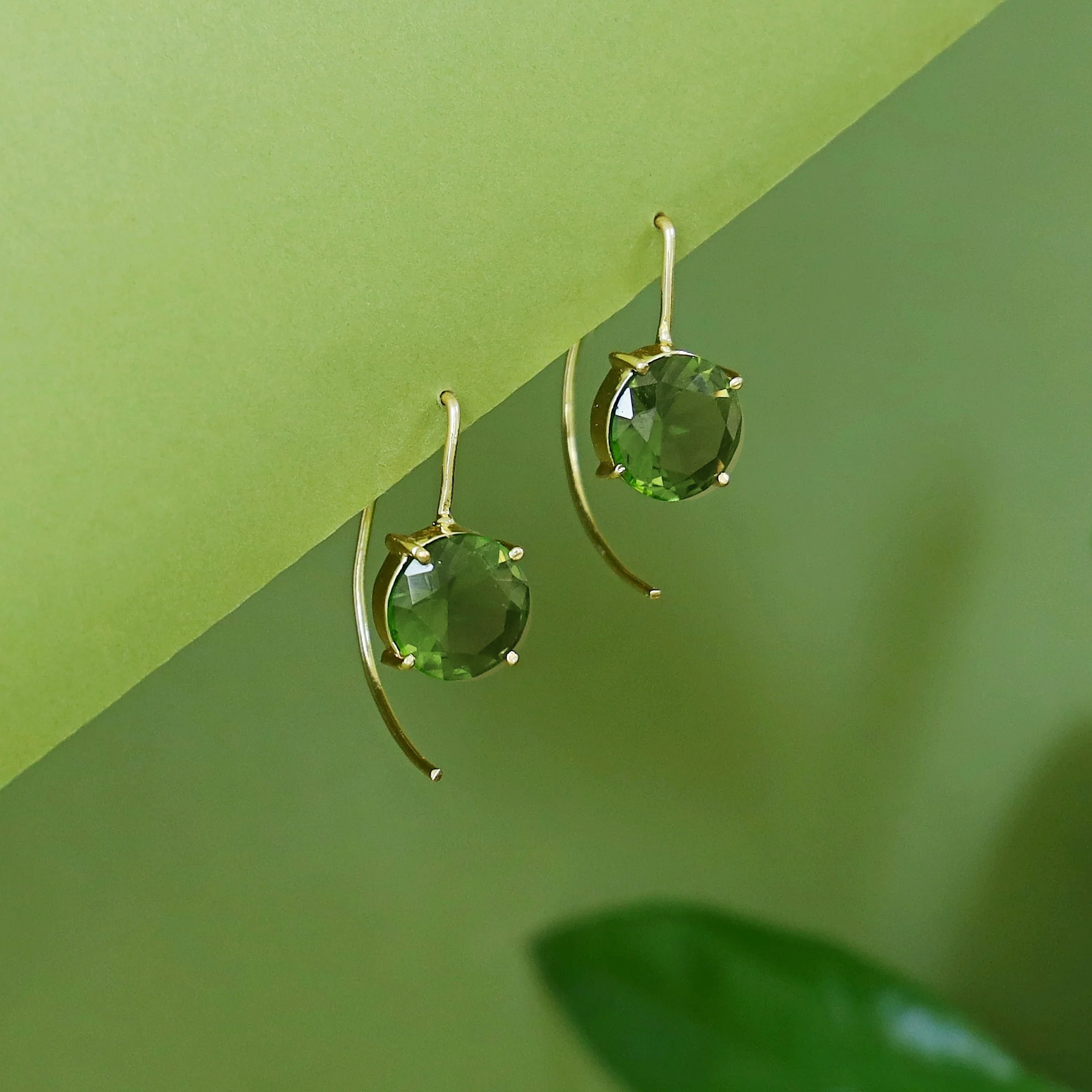 Susanna Claw Circle Glossy Stone Hoop Earring - Image 7