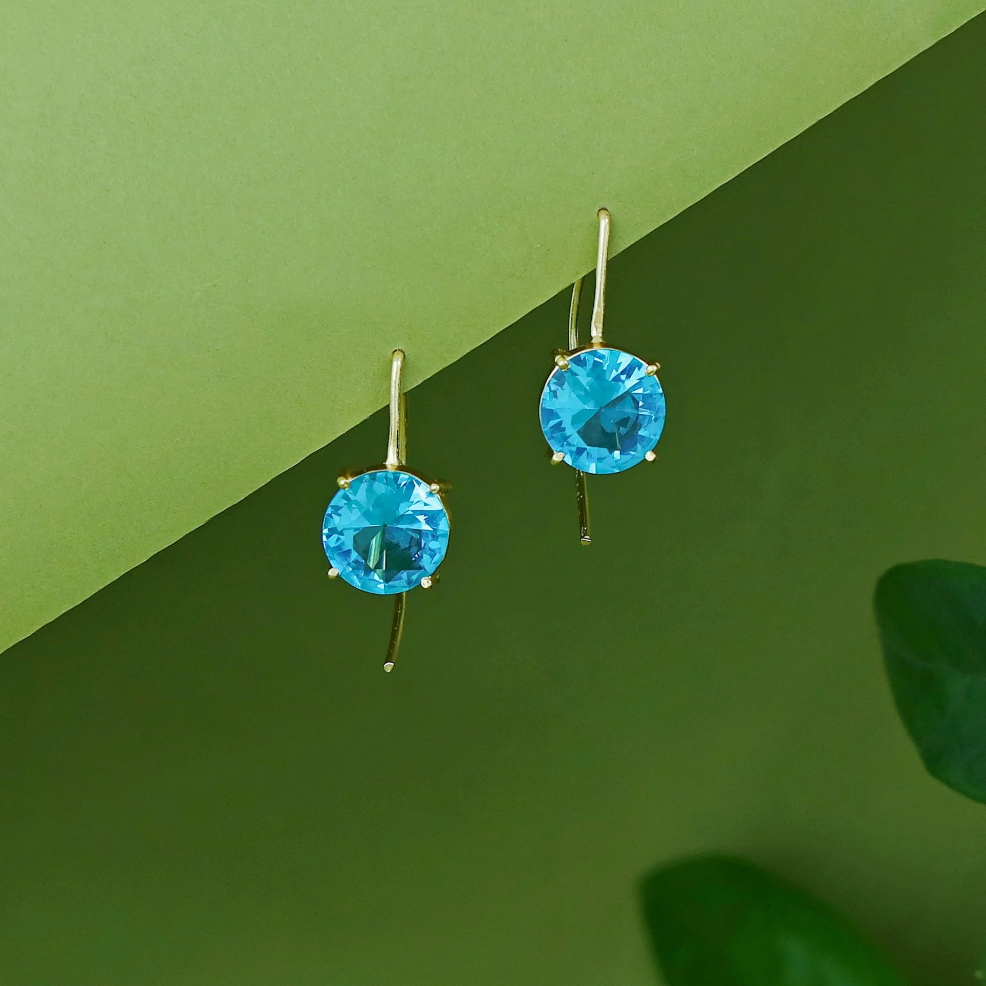 Susanna Claw Circle Glossy Stone Hoop Earring - Image 9