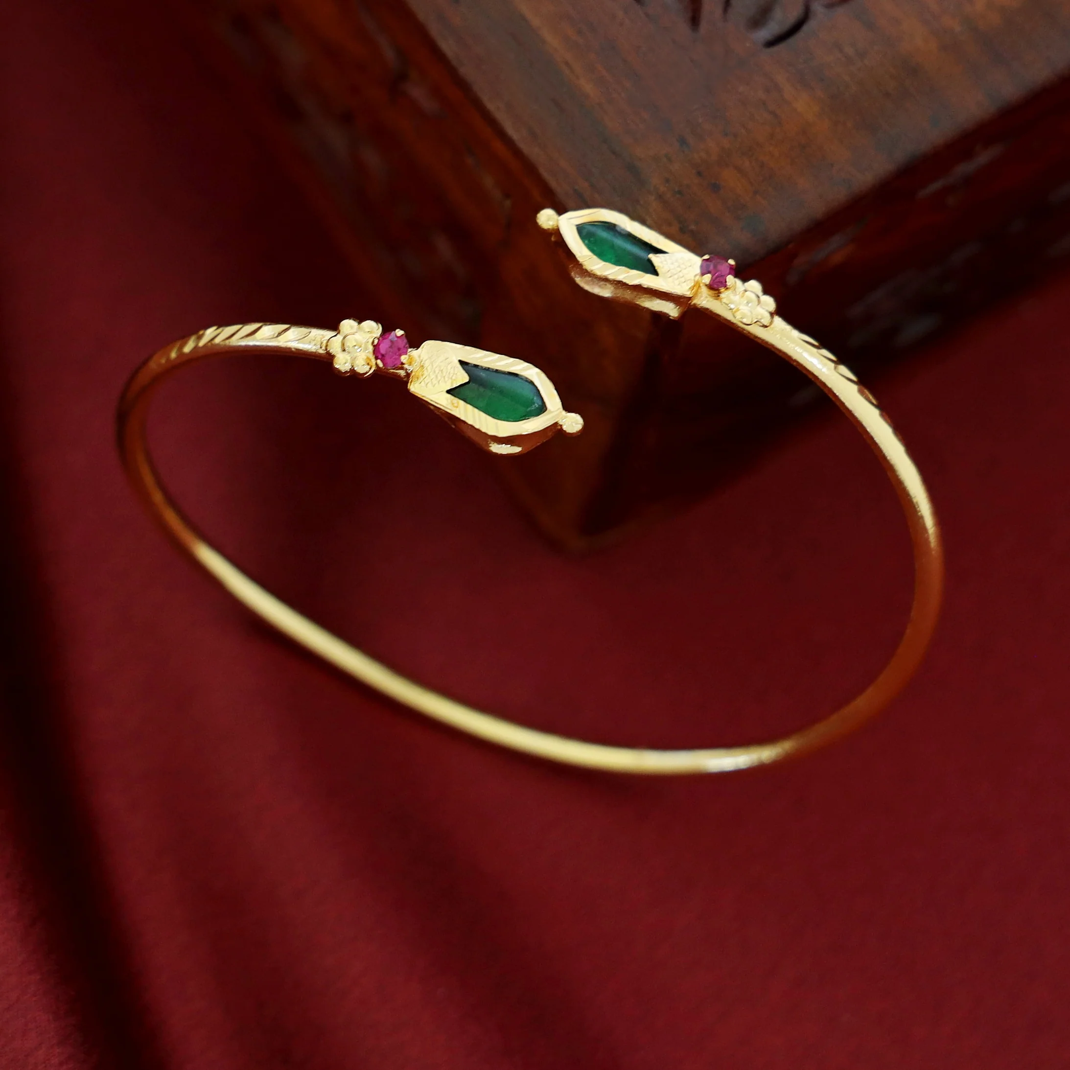 Suvarna Flower Bangle - Image 5