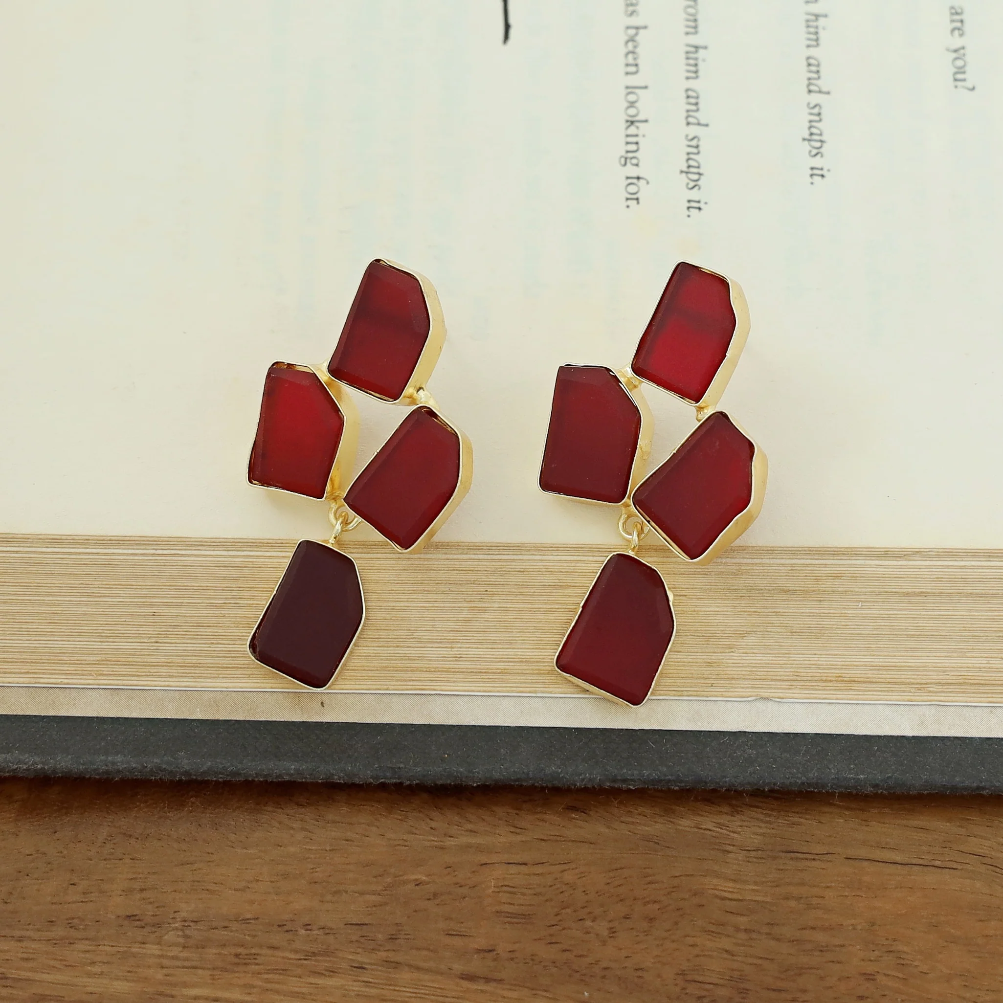 Suzy Golden Tetra Raw Stone Earring - Image 17