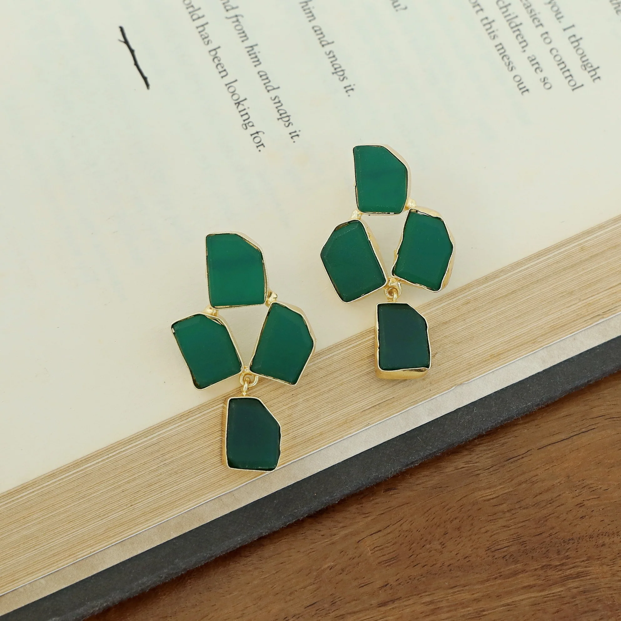 Suzy Golden Tetra Raw Stone Earring - Image 6