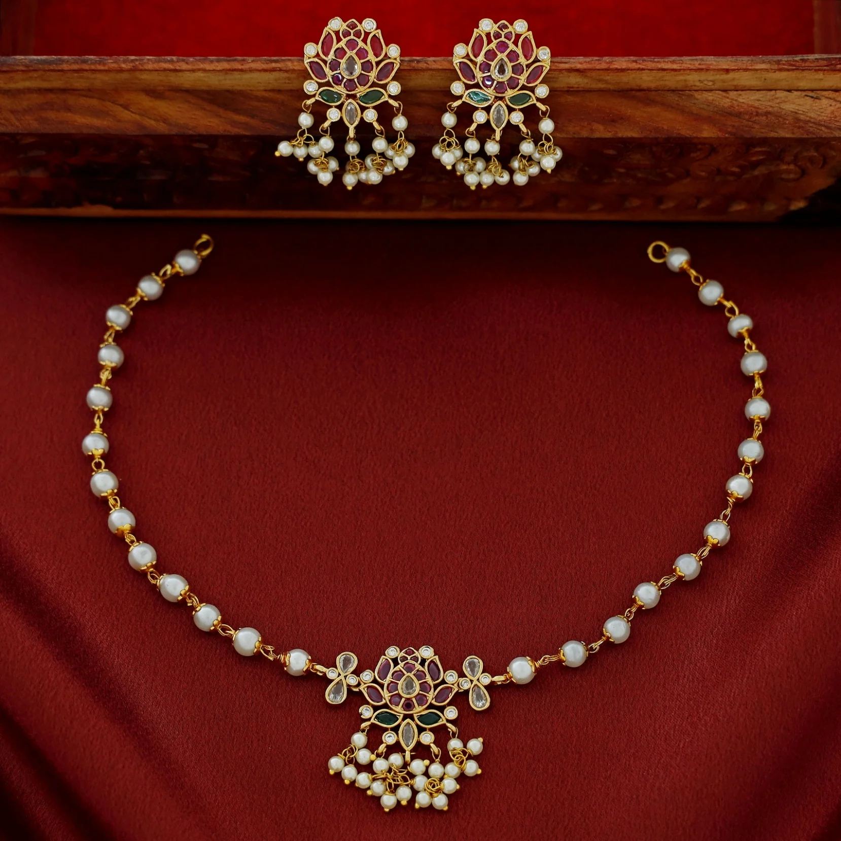 Tamasi Pearl Padhma Short Neckpiece With Earring - Image 2