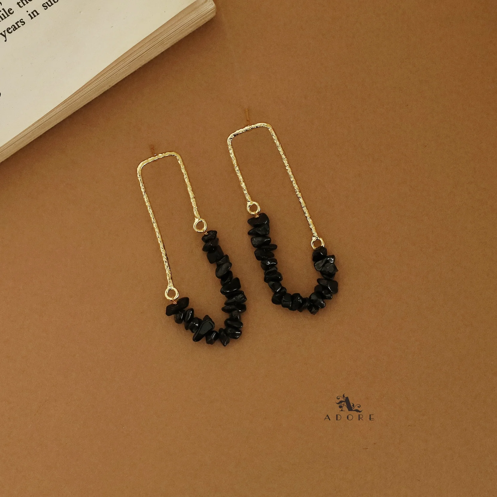 Tamsin Golden Textured Raw Stone Earring - Image 15