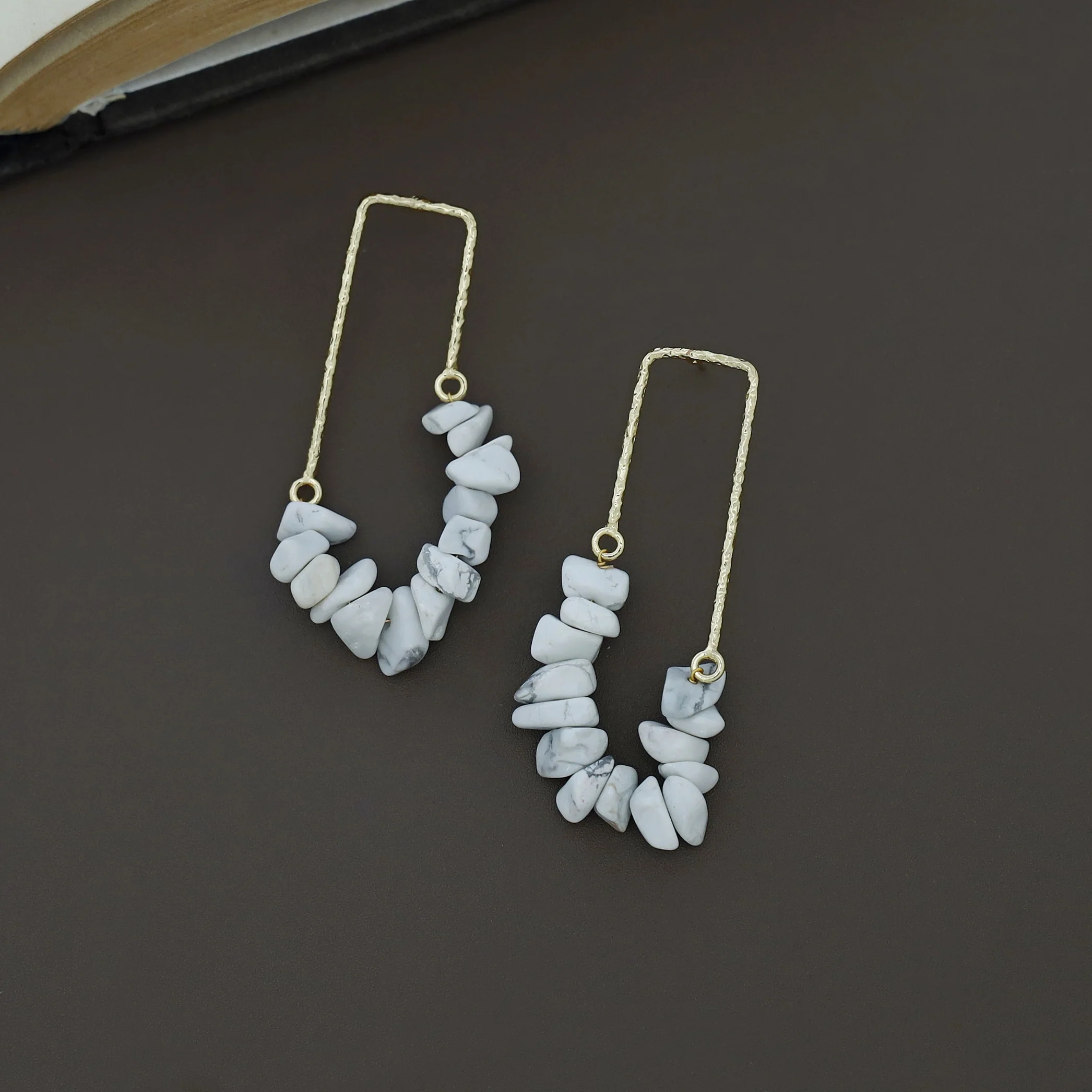 Tamsin Golden Textured Raw Stone Earring - Image 23