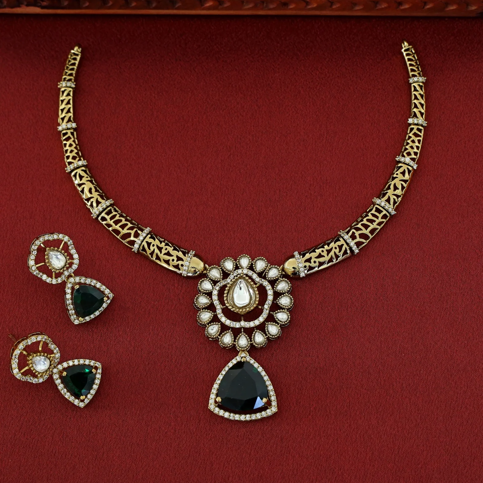 Tanaira AD Stone Stiff Wing Neckpiece With Earring - Image 2