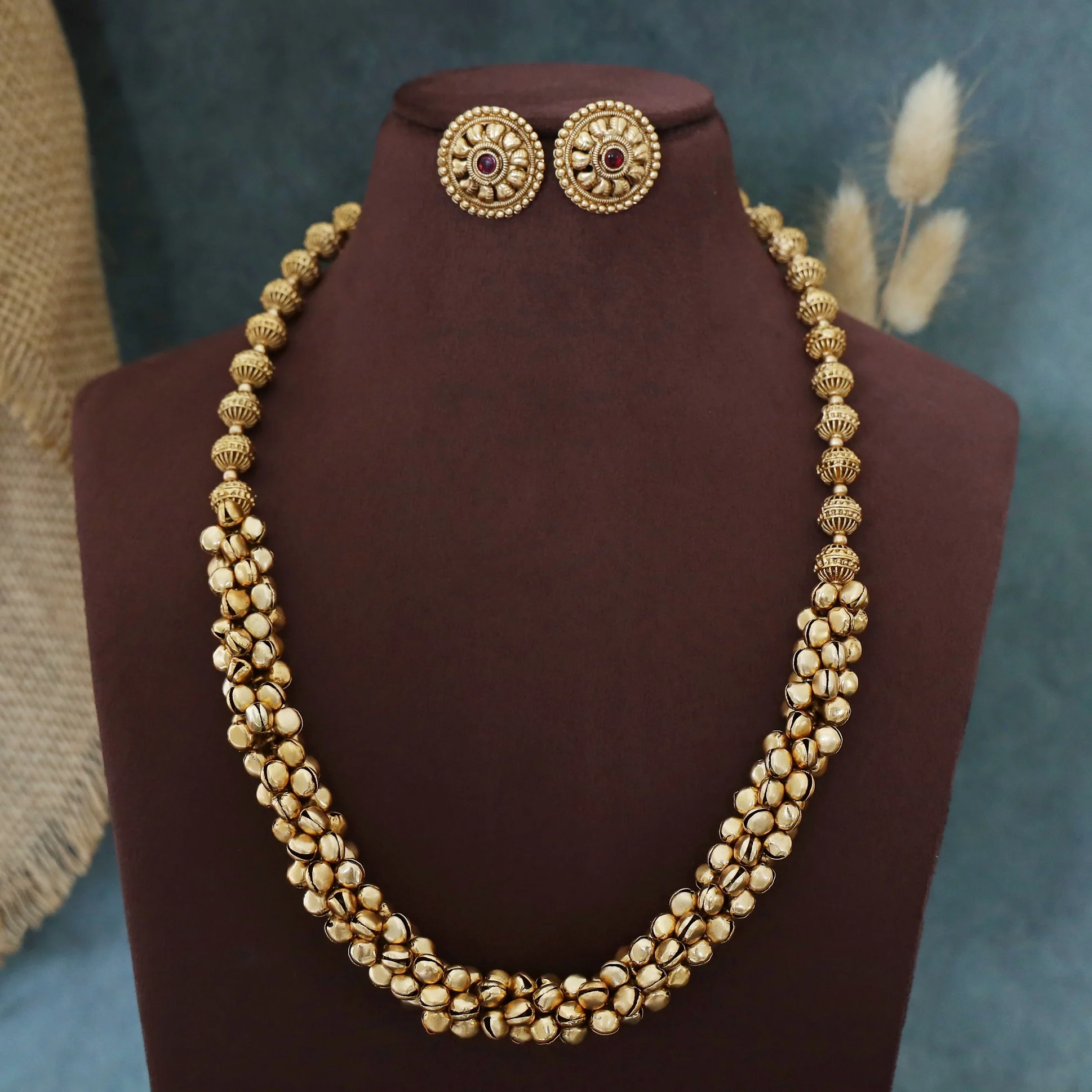 Tanvee Golden Ball Ghungroo Long Neckpiece With Stud - Image 2