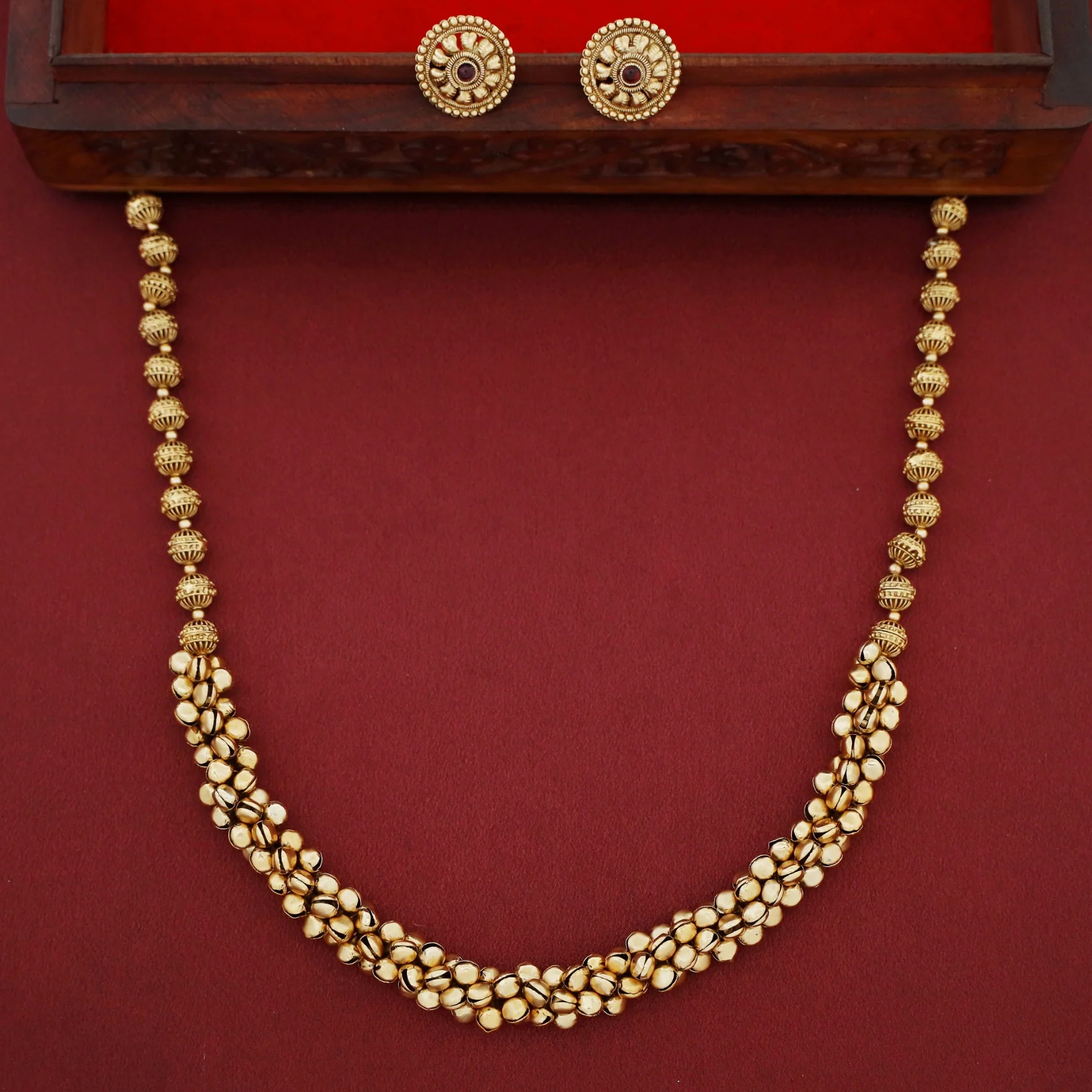 Tanvee Golden Ball Ghungroo Long Neckpiece With Stud - Image 3