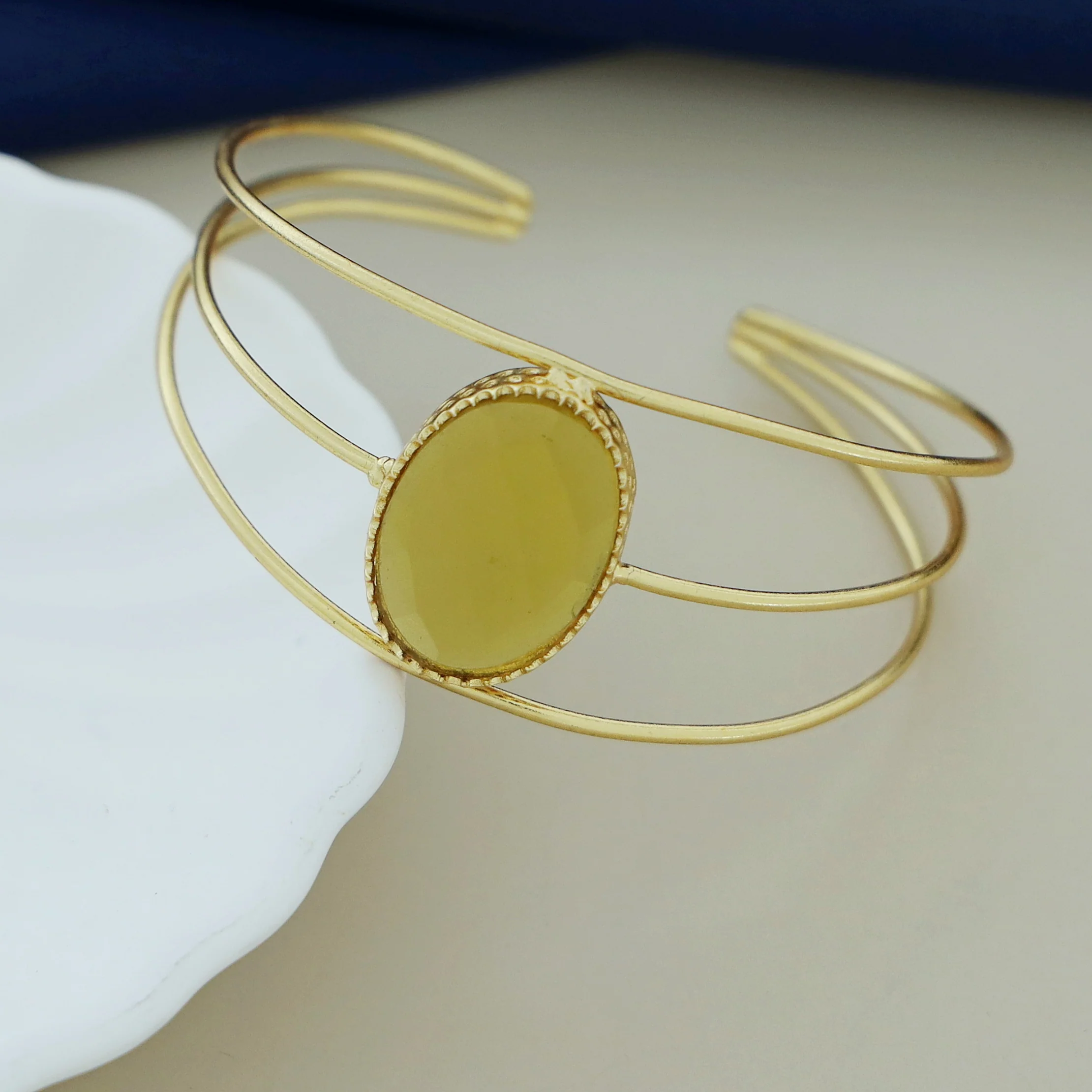 Tanya Golden 3 Layer Oval Glossy Bangle - Image 2