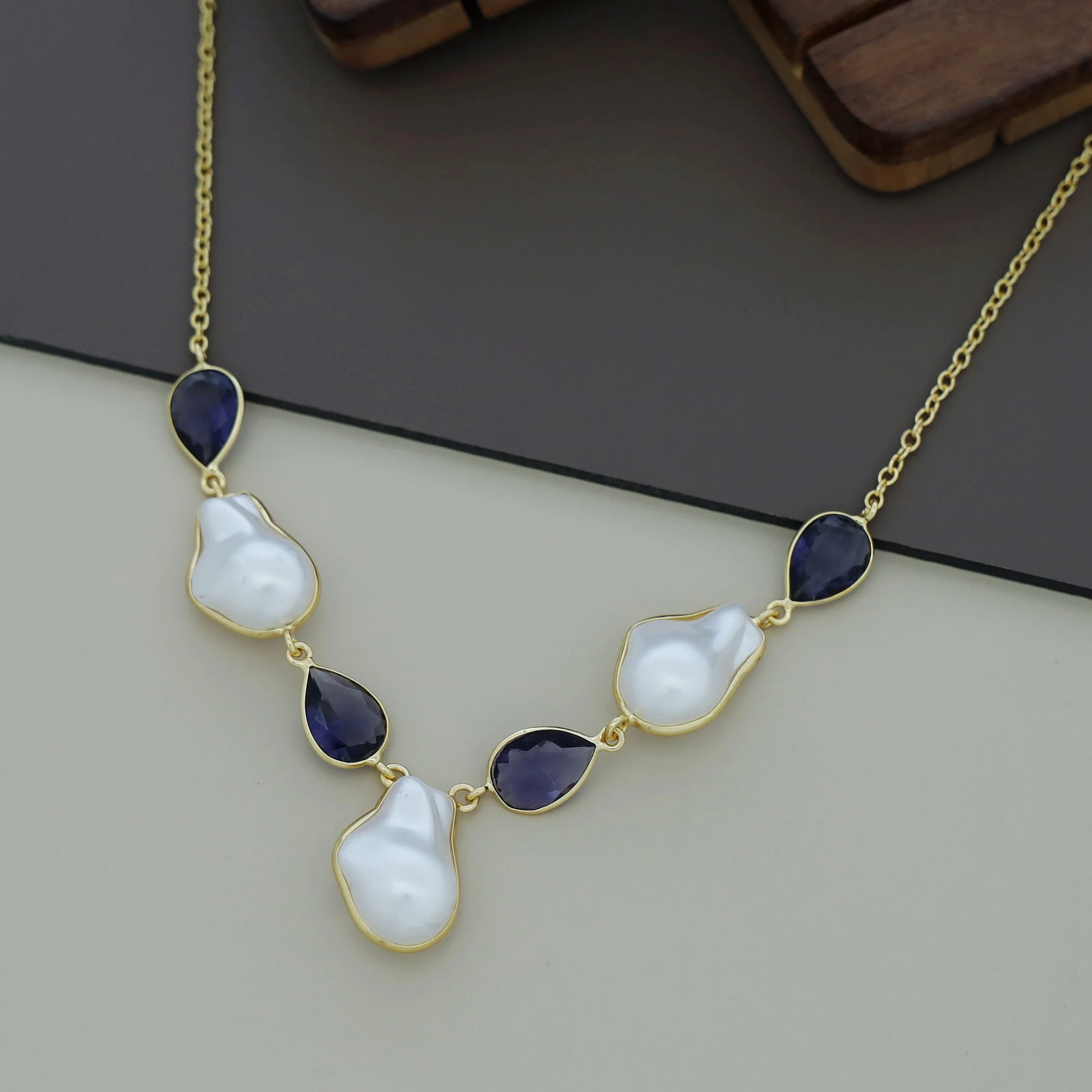 Tara Glossy Baroque Neckpiece - Image 6