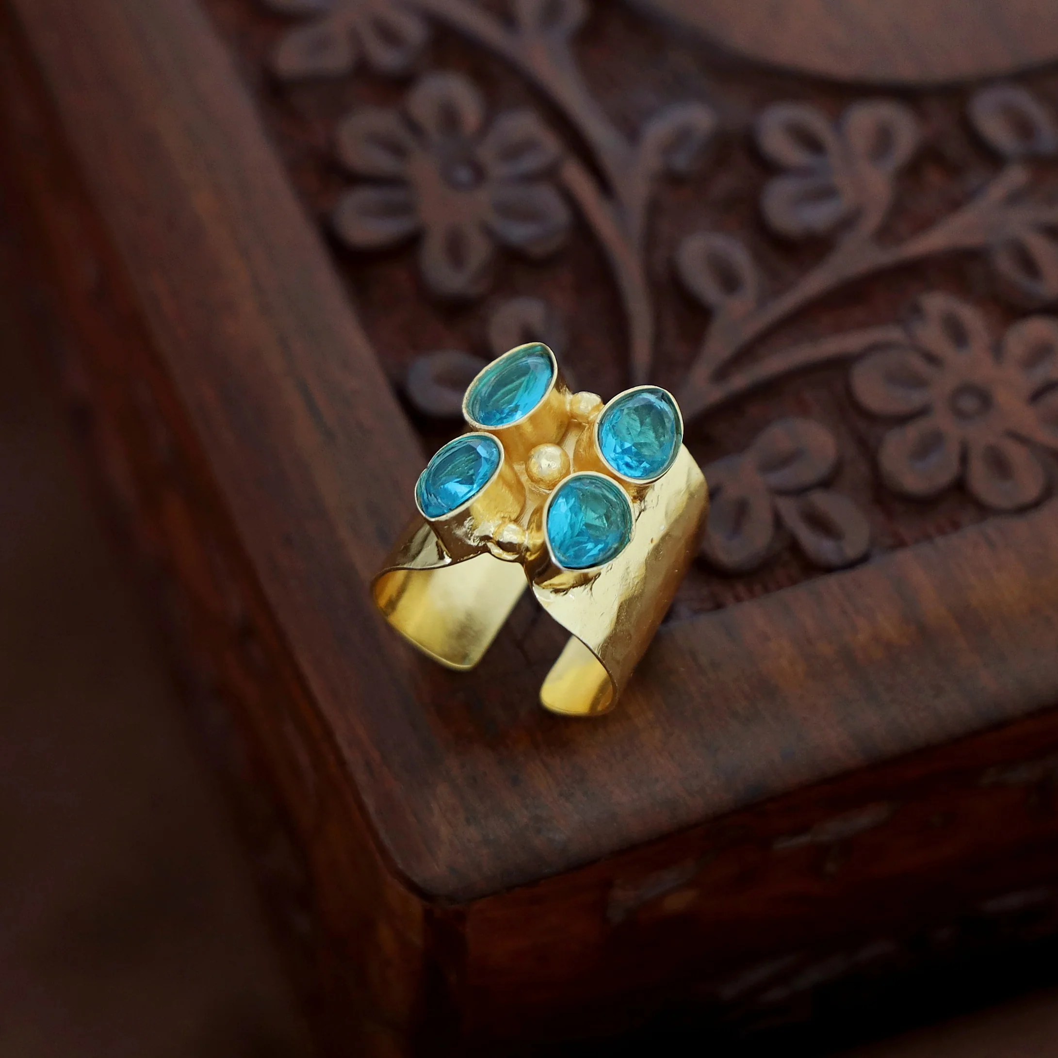 Tarana Golden Tetra Glossy Ring - Image 6