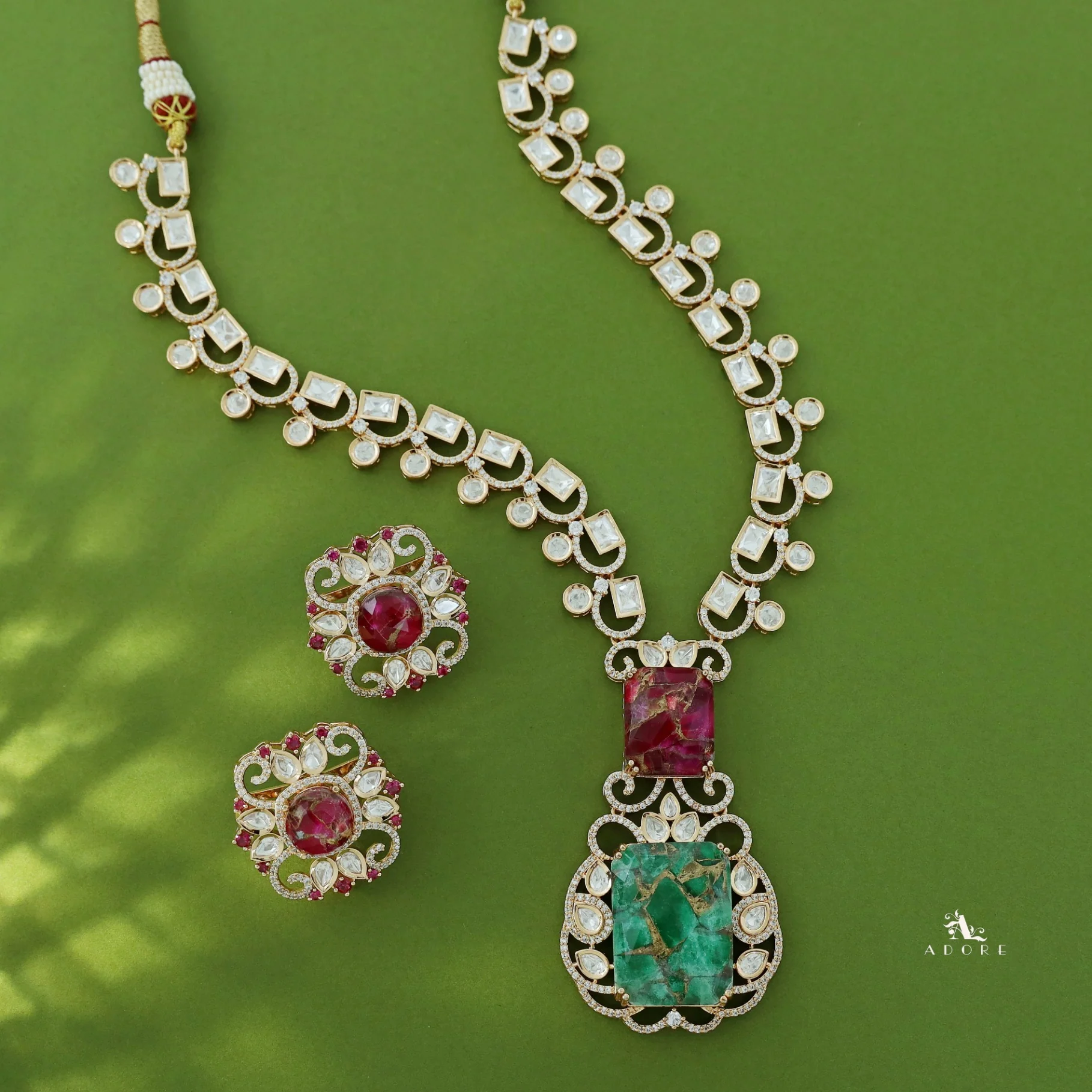 Tarinika Kundan Stone Neckpiece With Earring - Image 5
