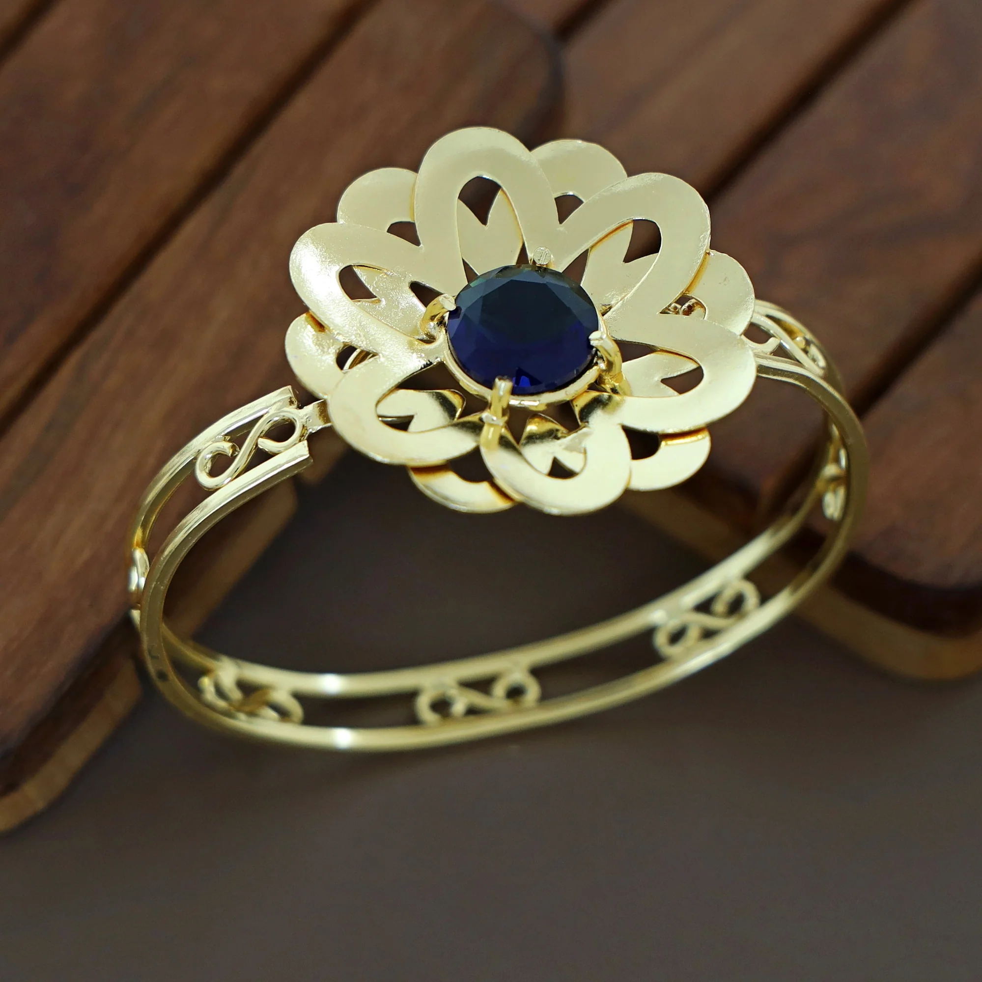 Tarnisha Golden Floral Bangle - Image 9