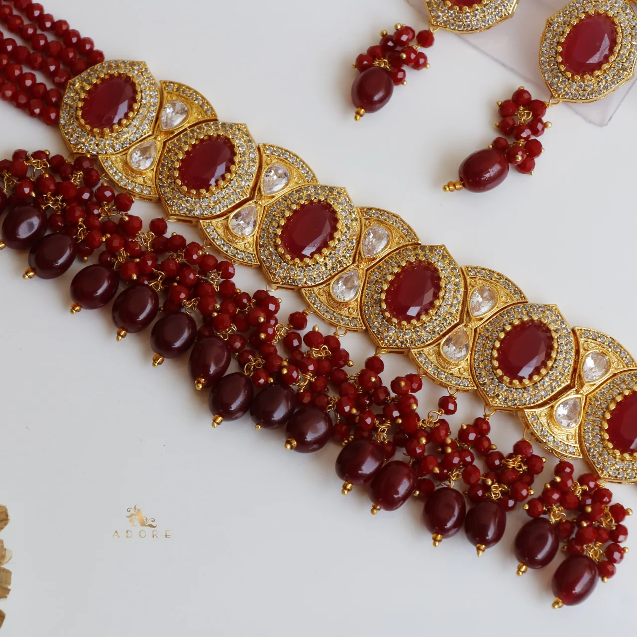 Taruni Kundan Choker With Stud - Image 4