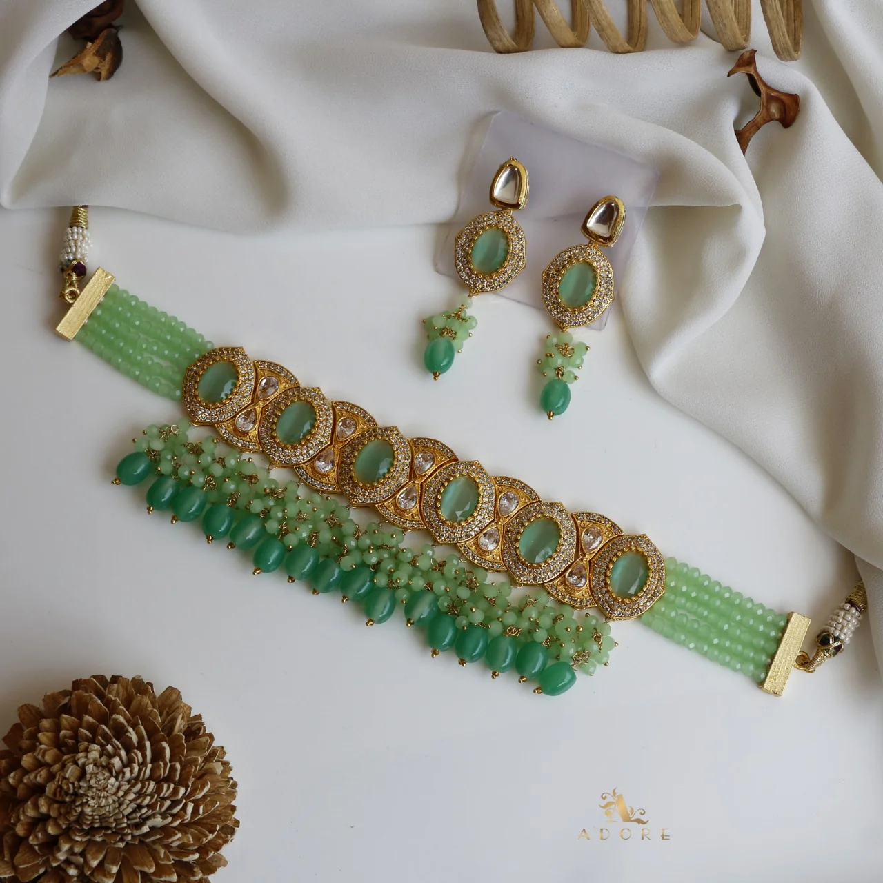 Taruni Kundan Choker With Stud - Image 6