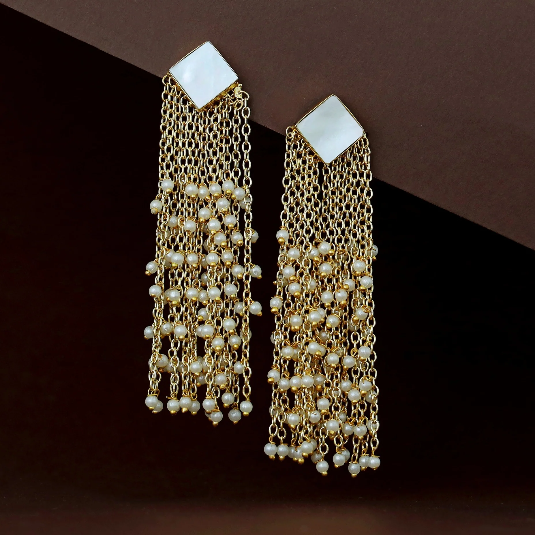 Tassel Pearl Glossy Stone Earring - Image 3